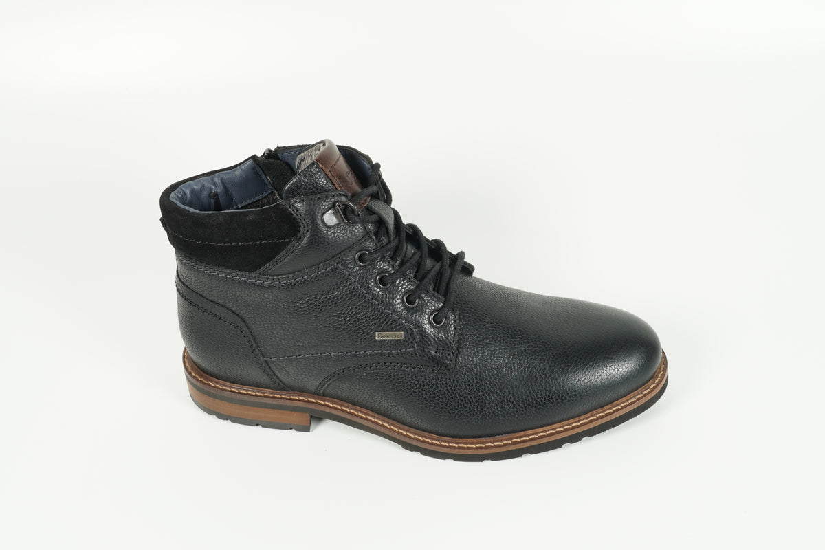 Boot Schwarz