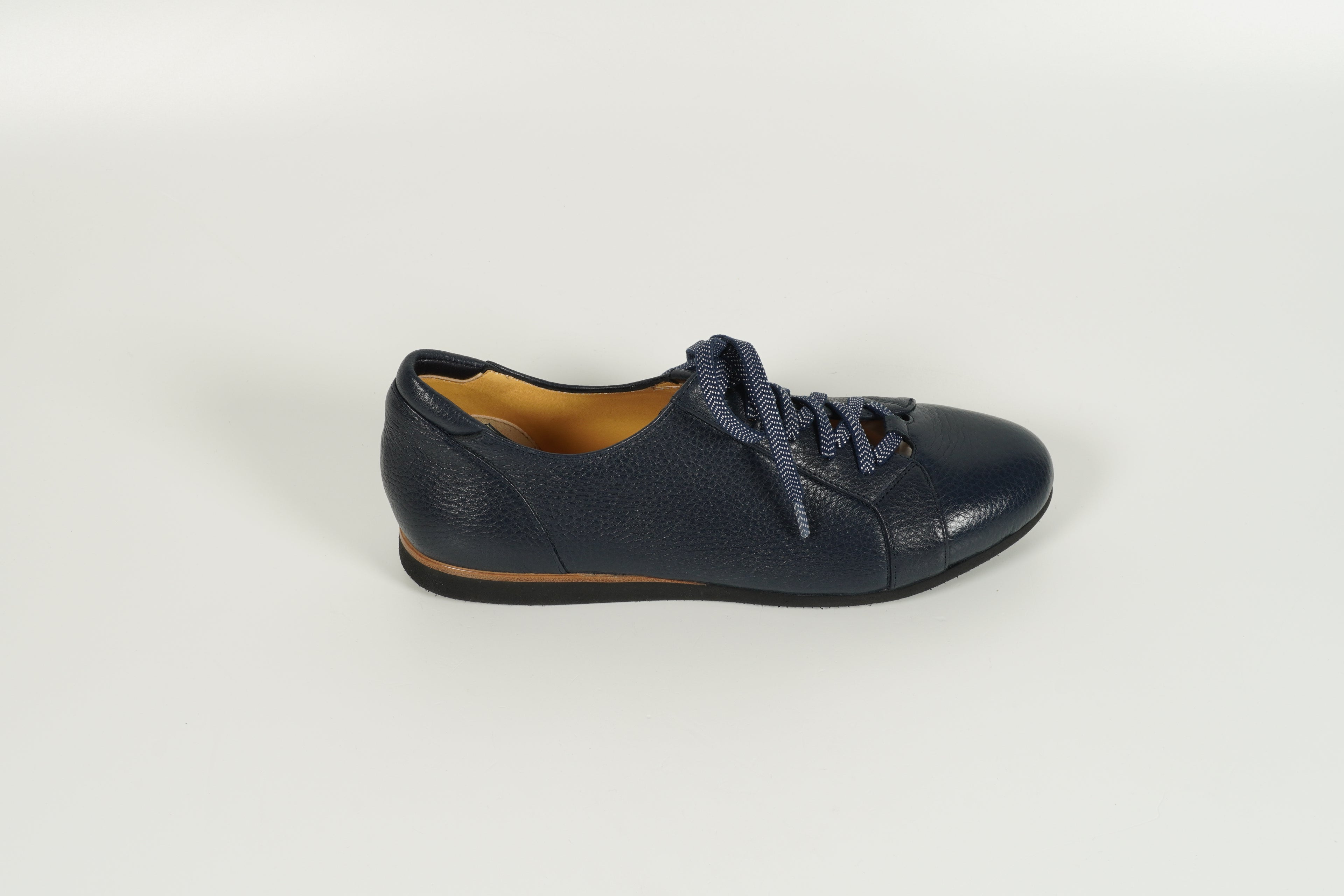 Sneaker Schwarz