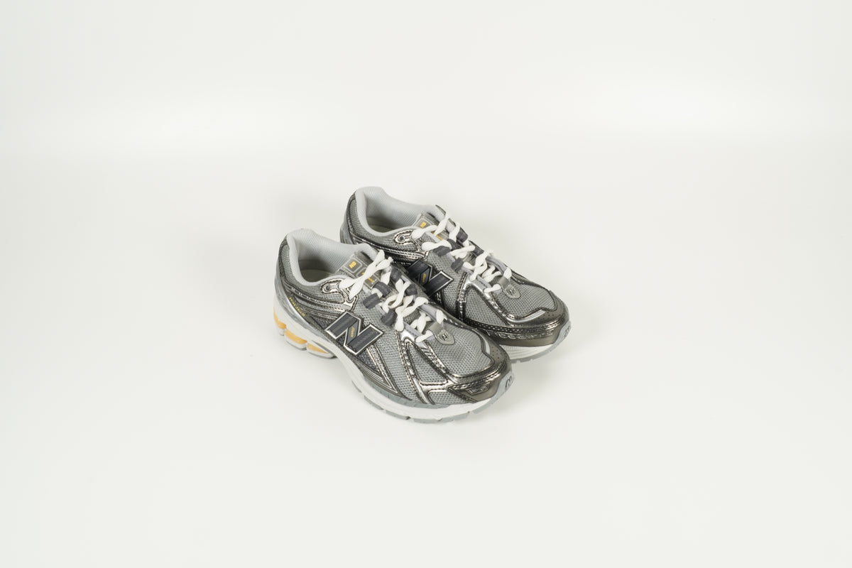 Sneakers U1906 Grey