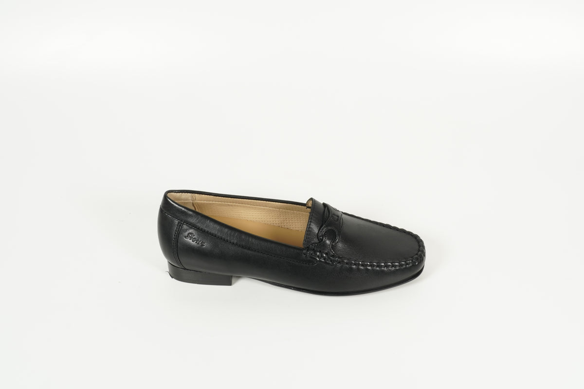 Moccasin Black