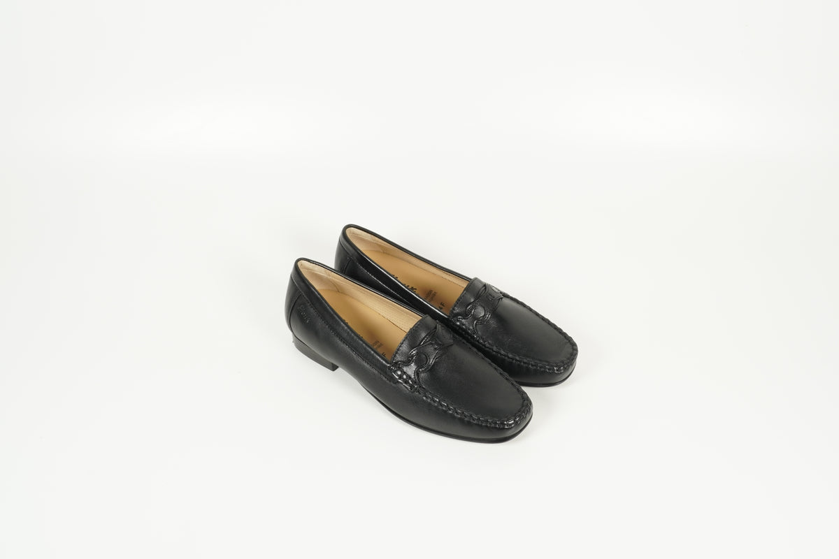 Moccasin Black