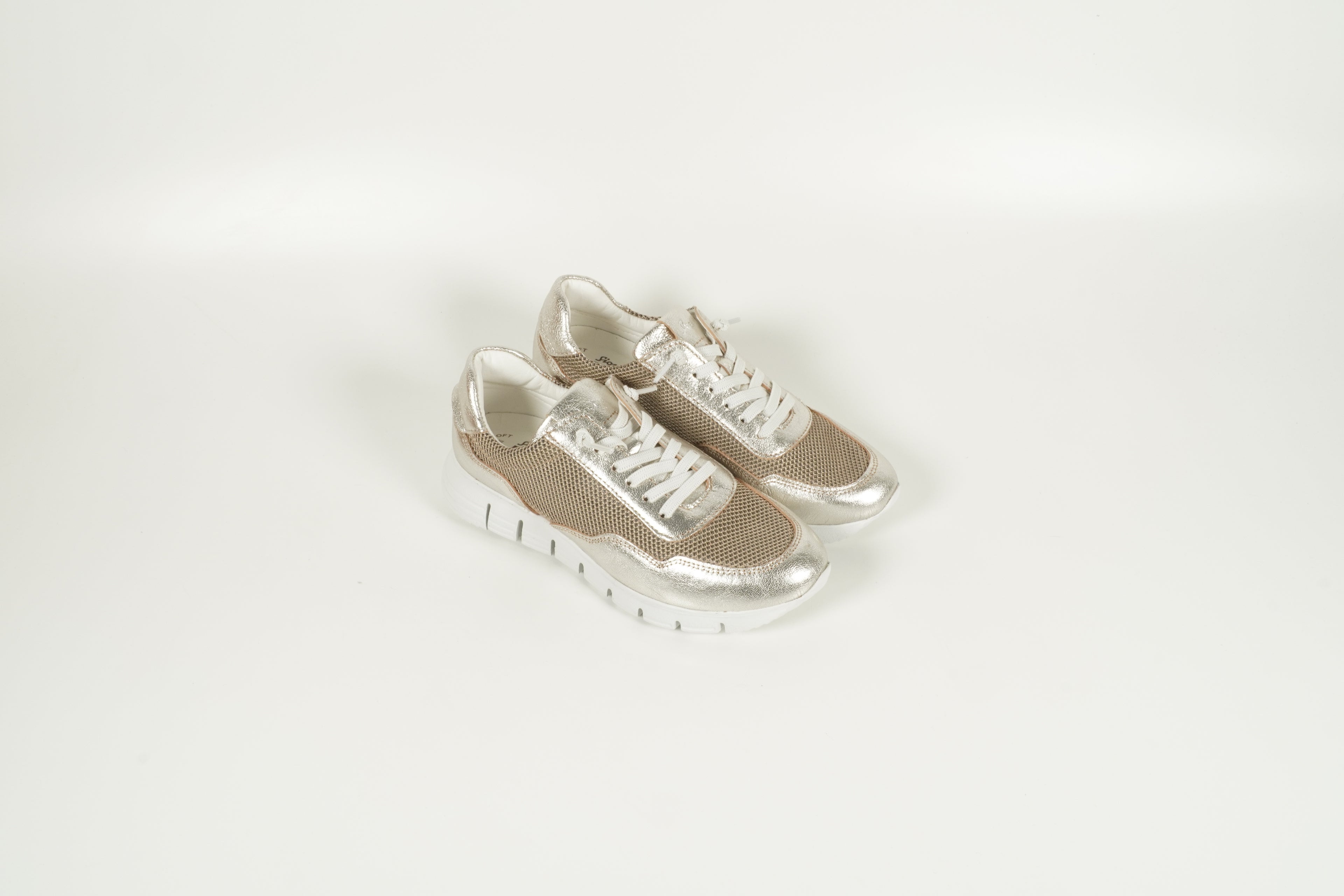 Sneaker Gold