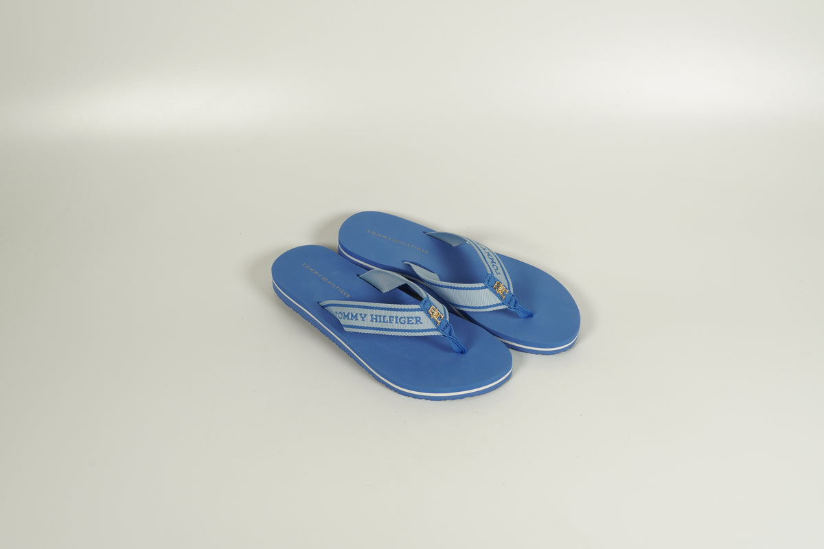 Tong bleue