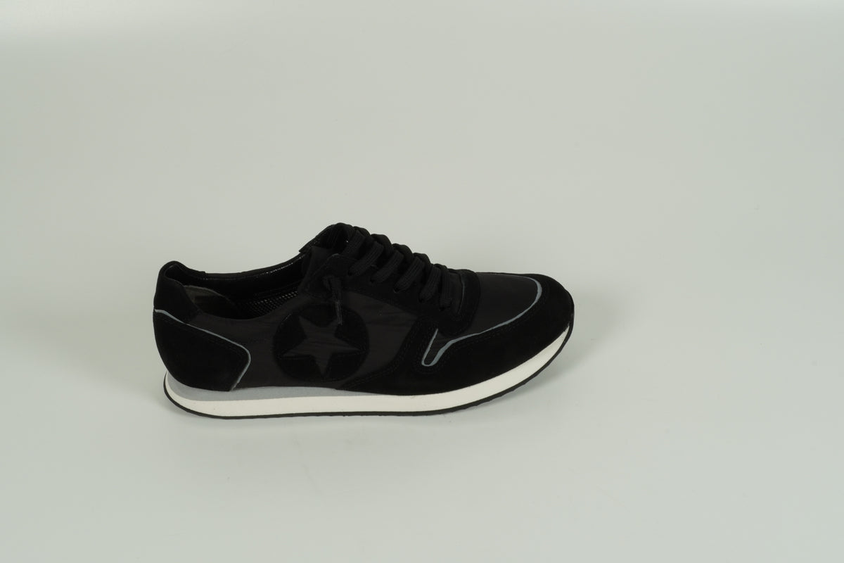 Sneaker Schwarz