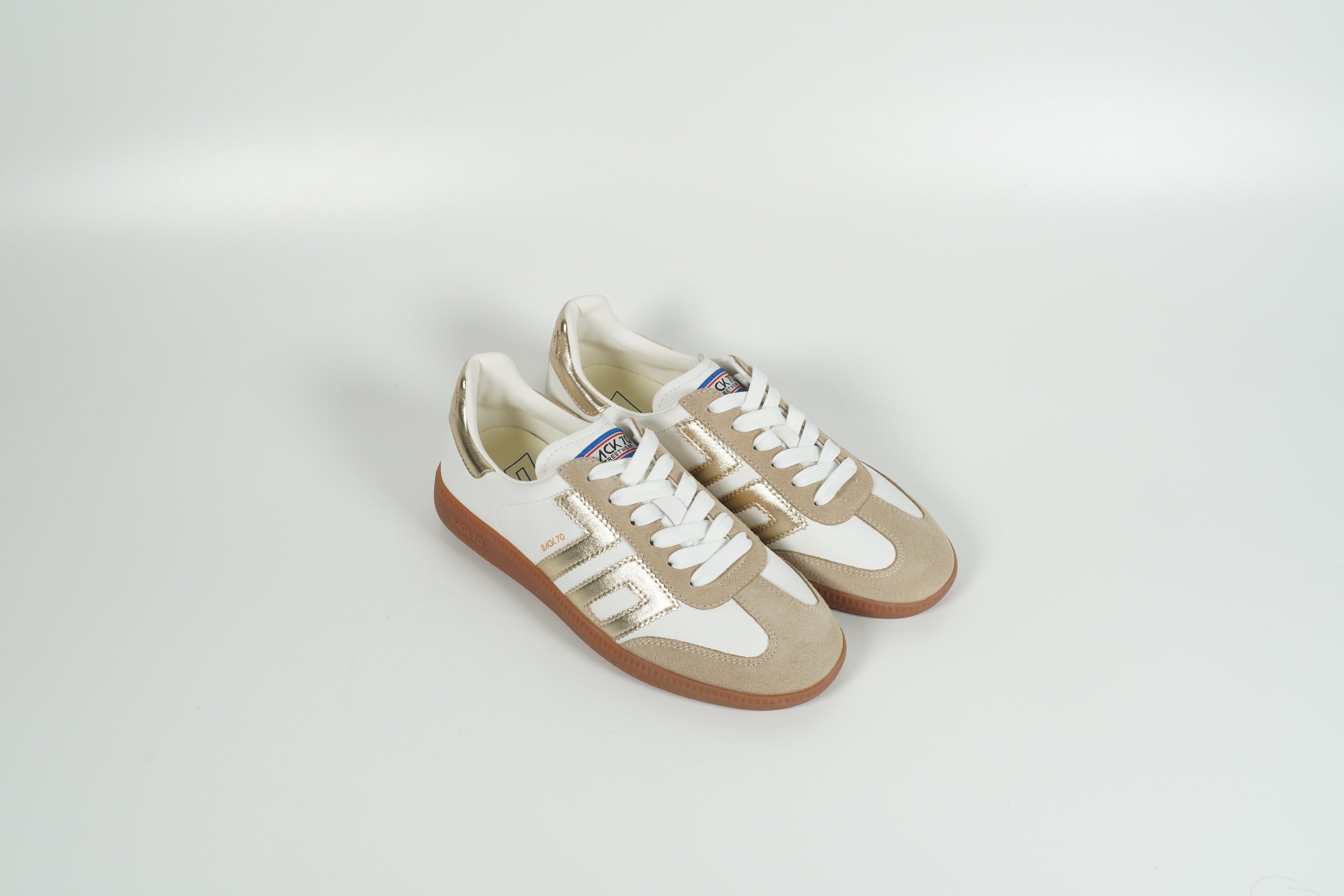 Sneaker Gold
