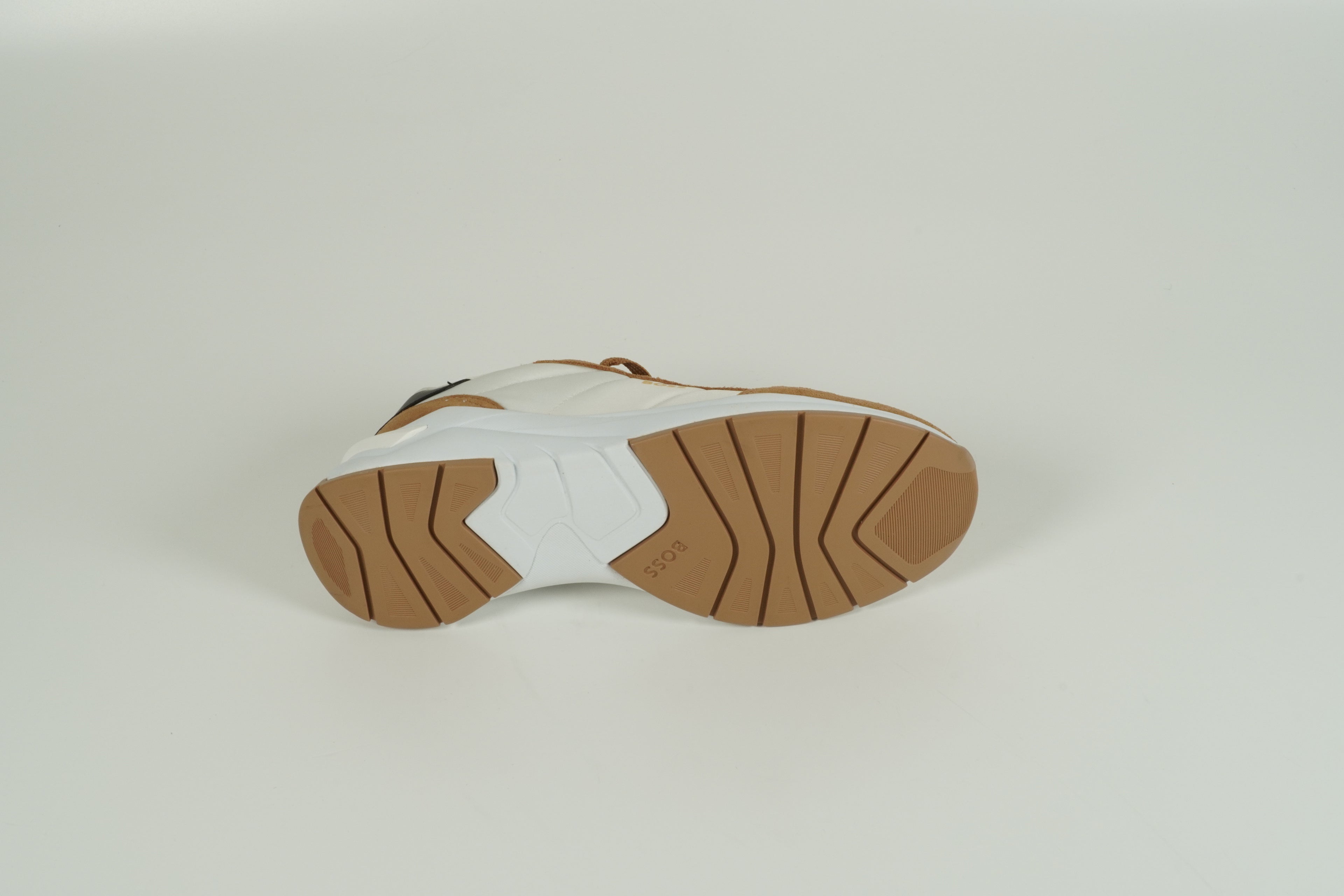 Baskets marron