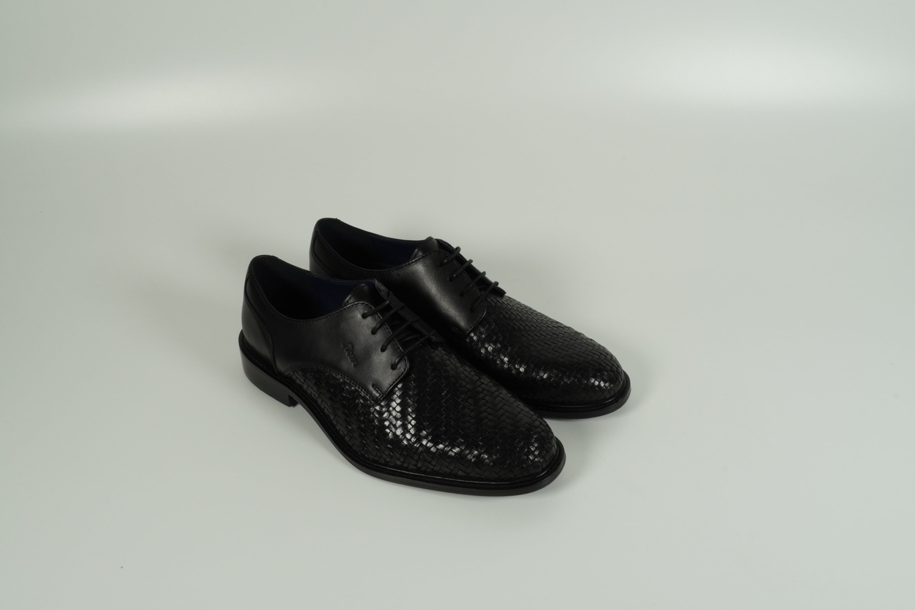 Chaussure à lacets noire