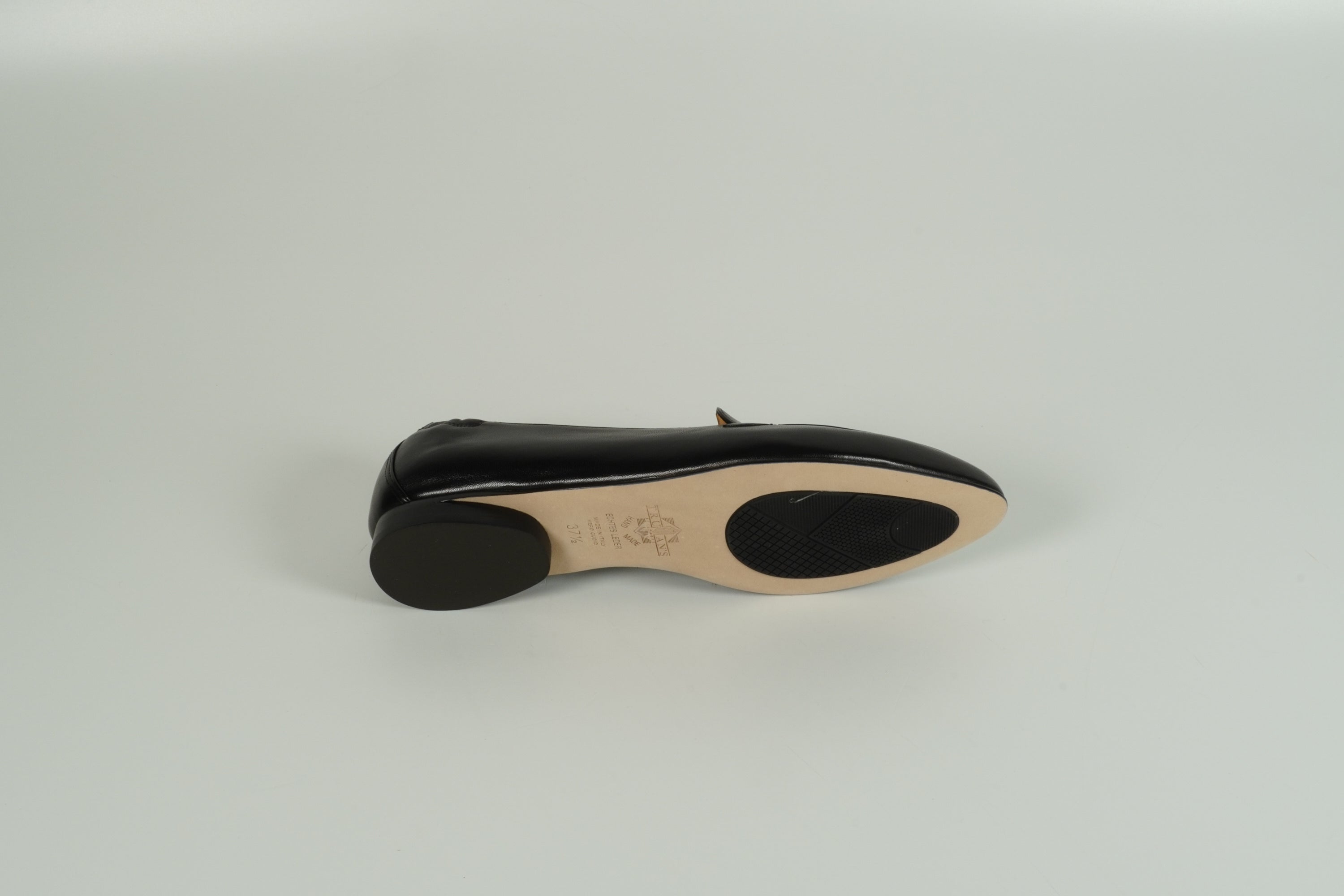 Moccasin Black