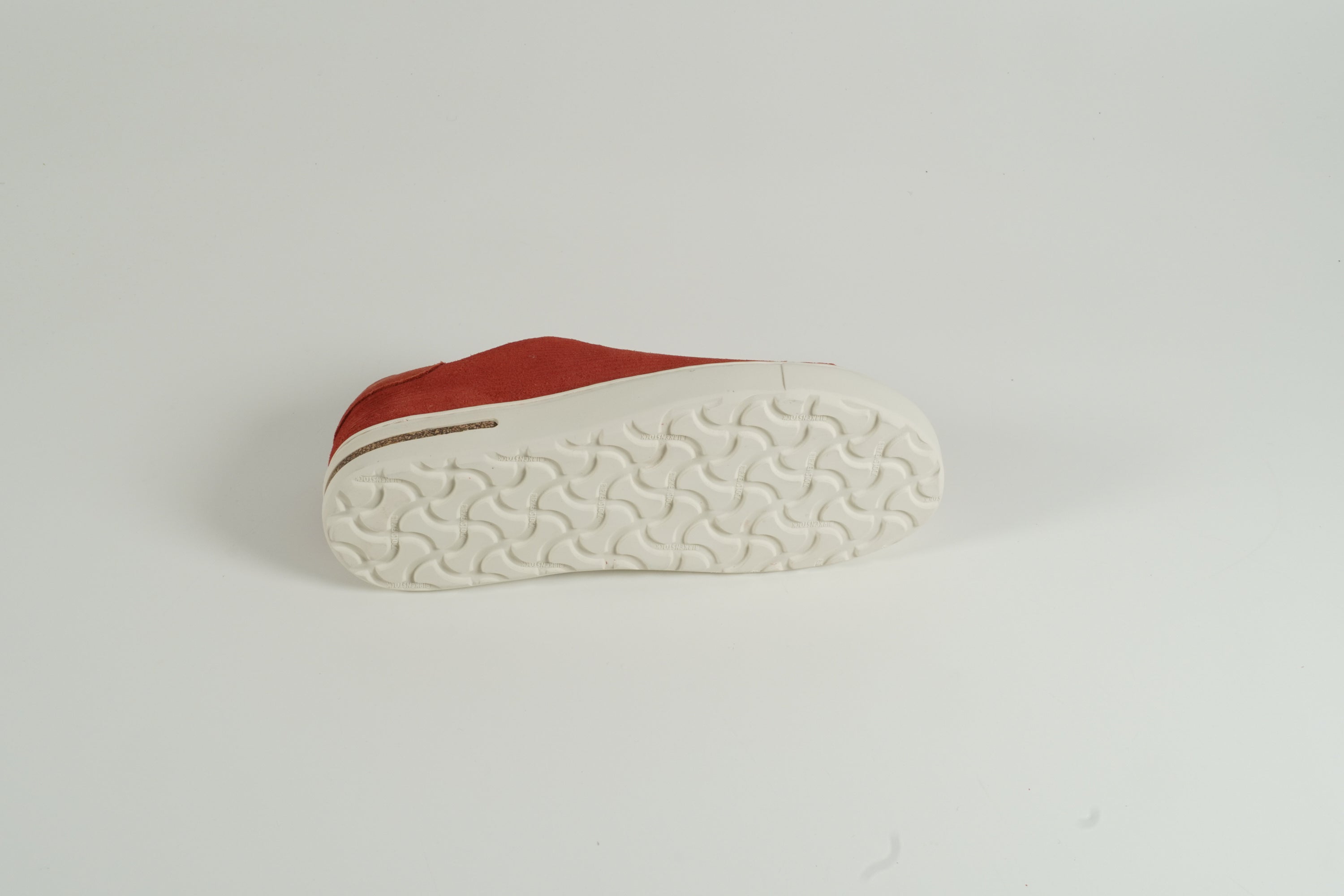 Baskets rouges