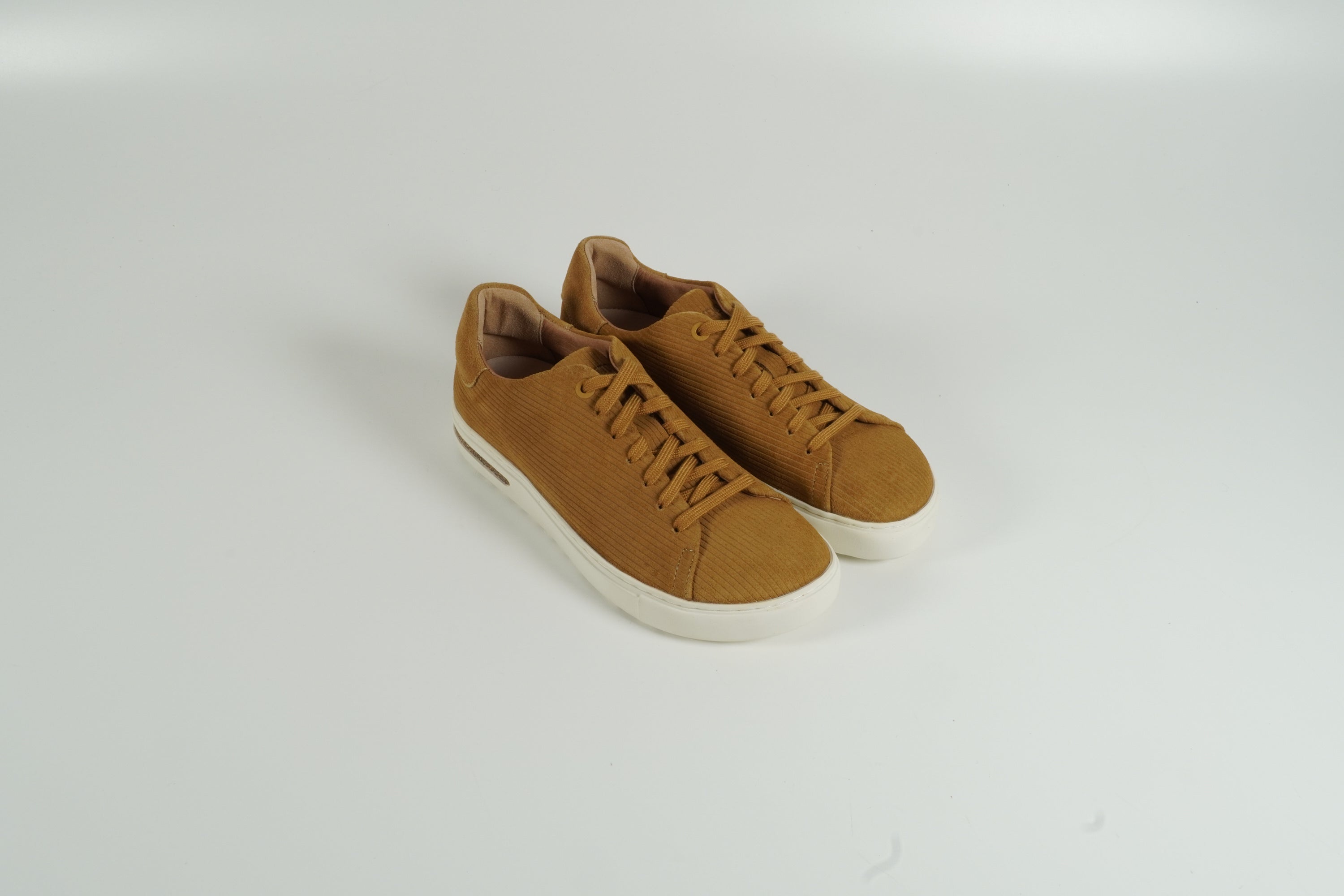 Baskets marron