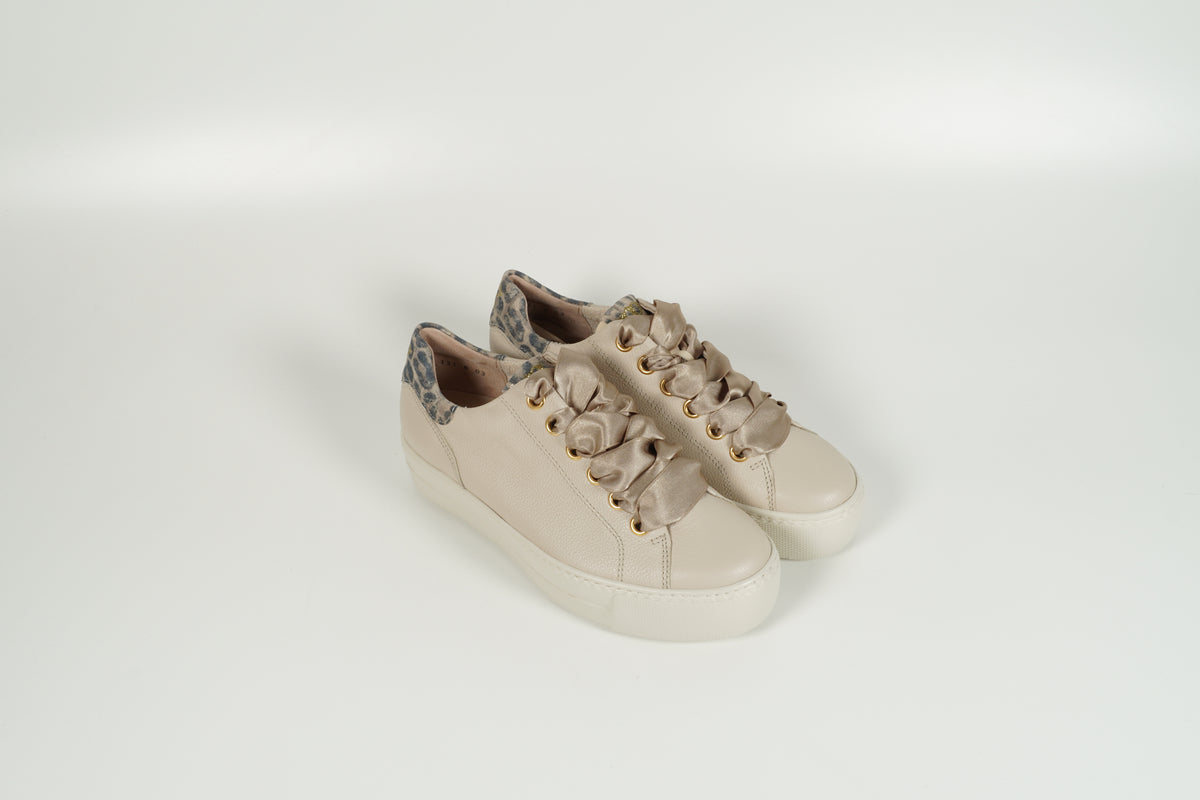 Sneaker Beige
