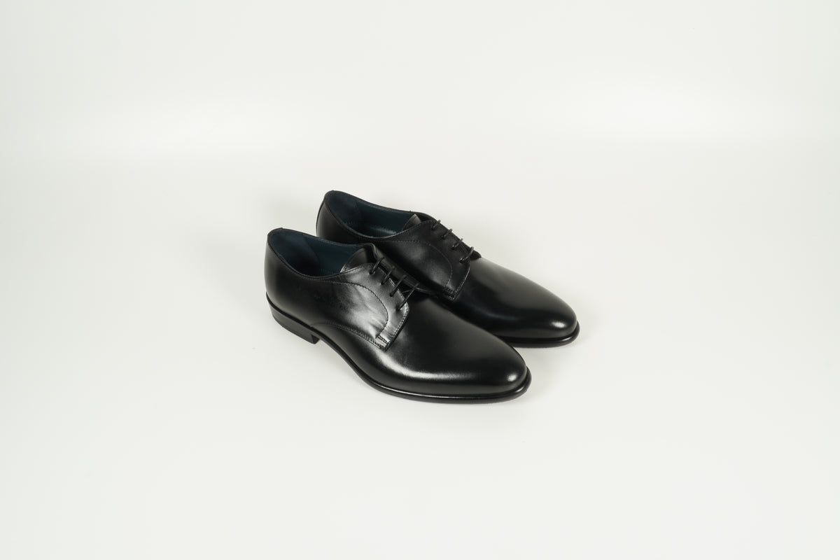 Chaussure à lacets noire