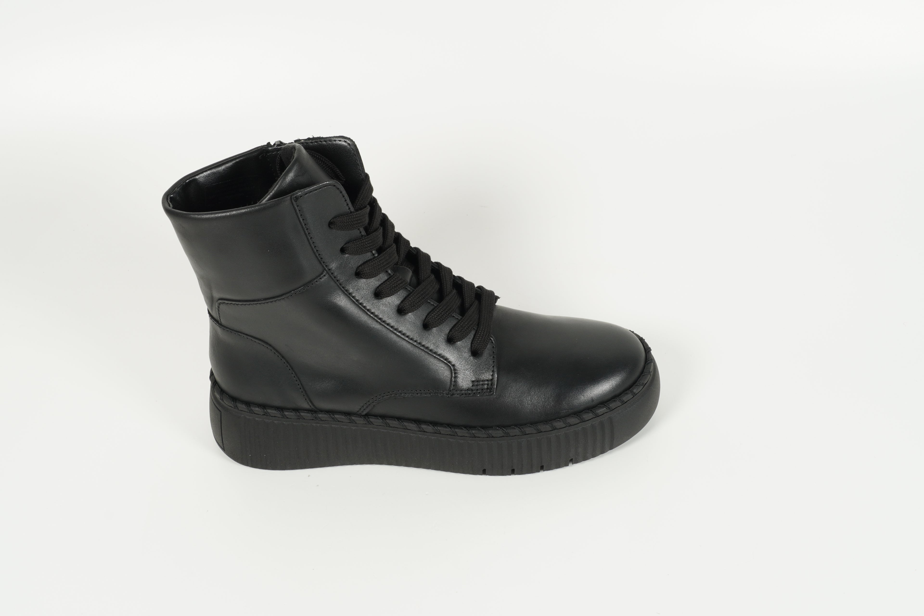 Schnürschuh Schwarz