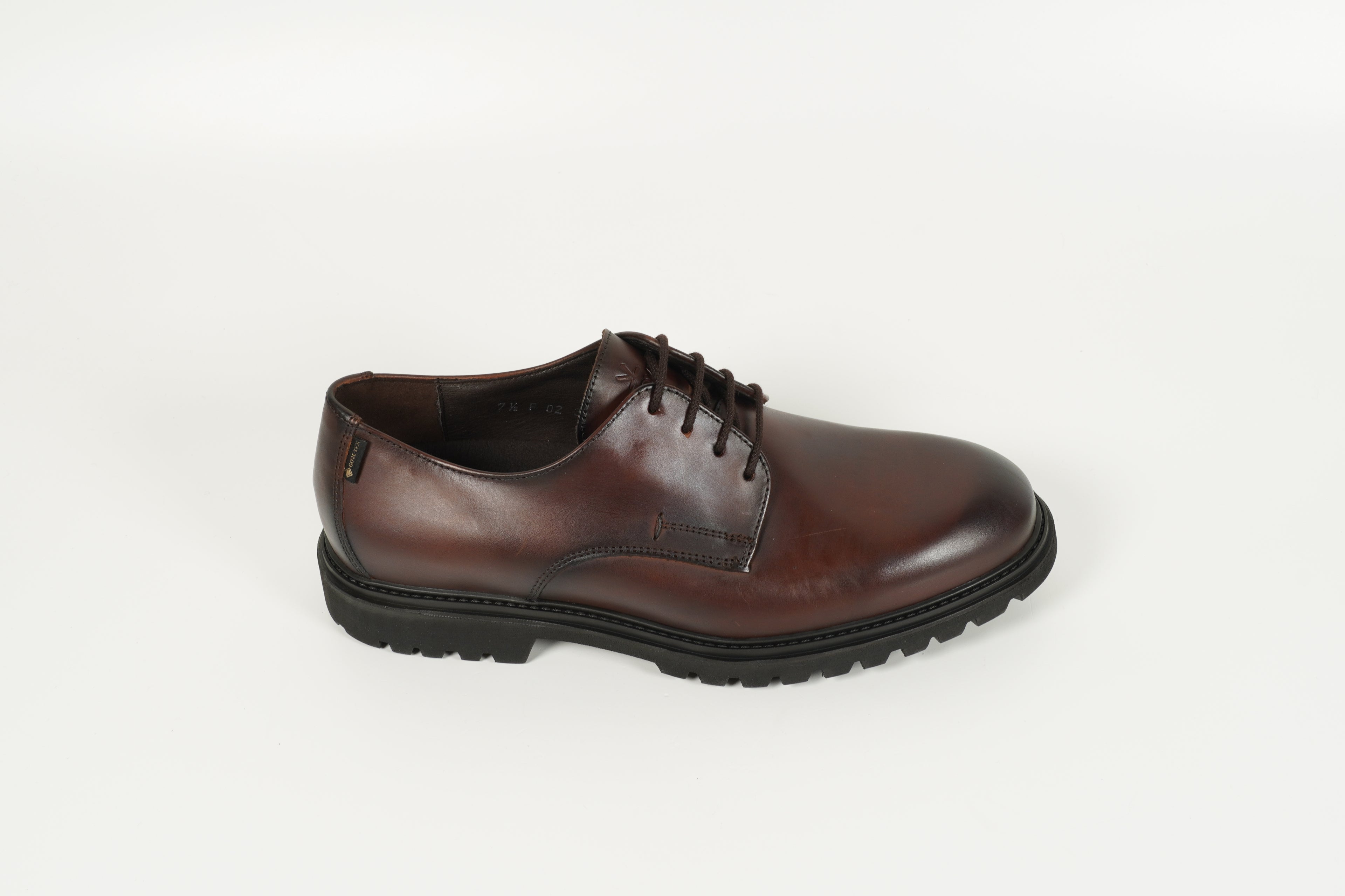 Schnürschuh Braun