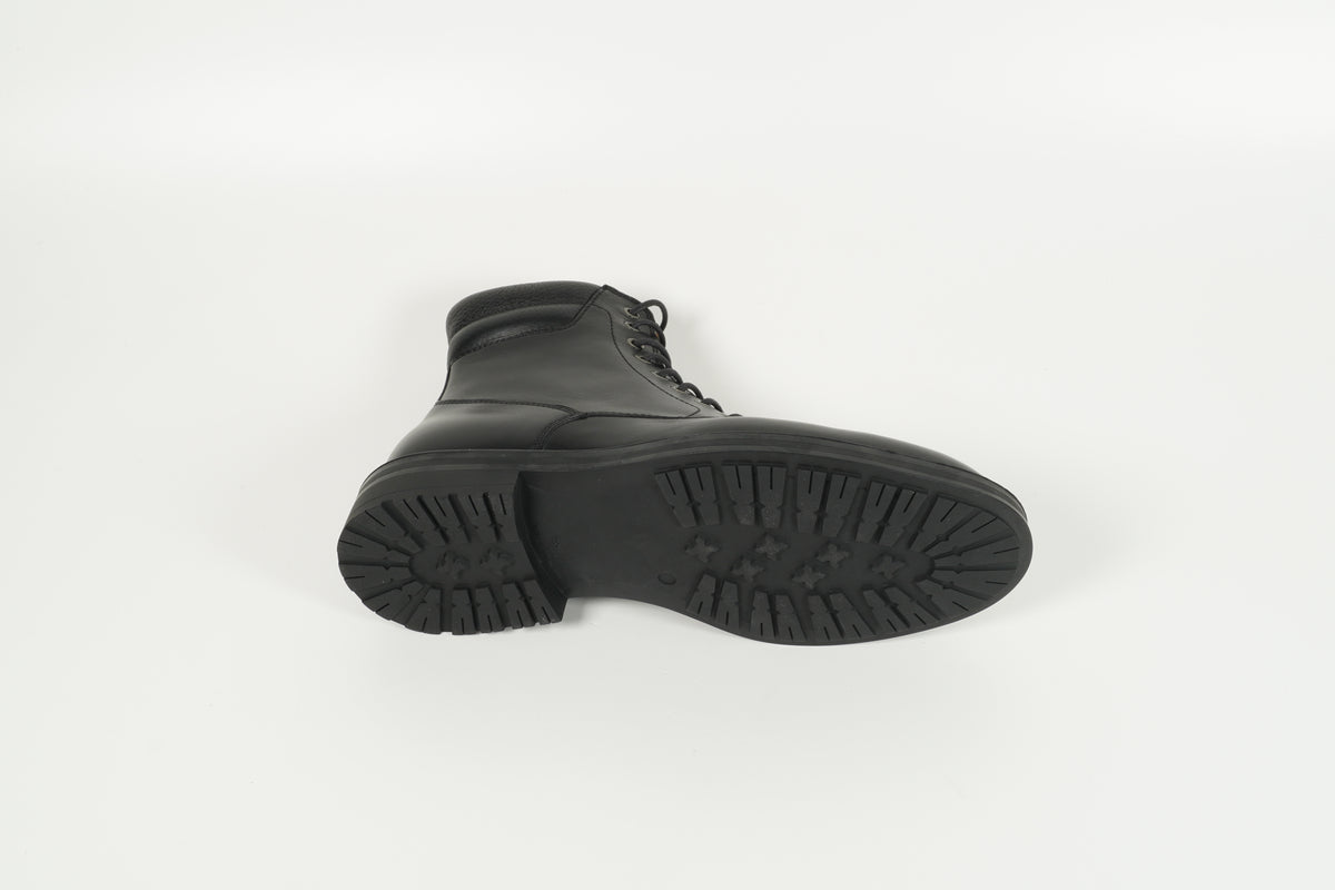 Boots Black