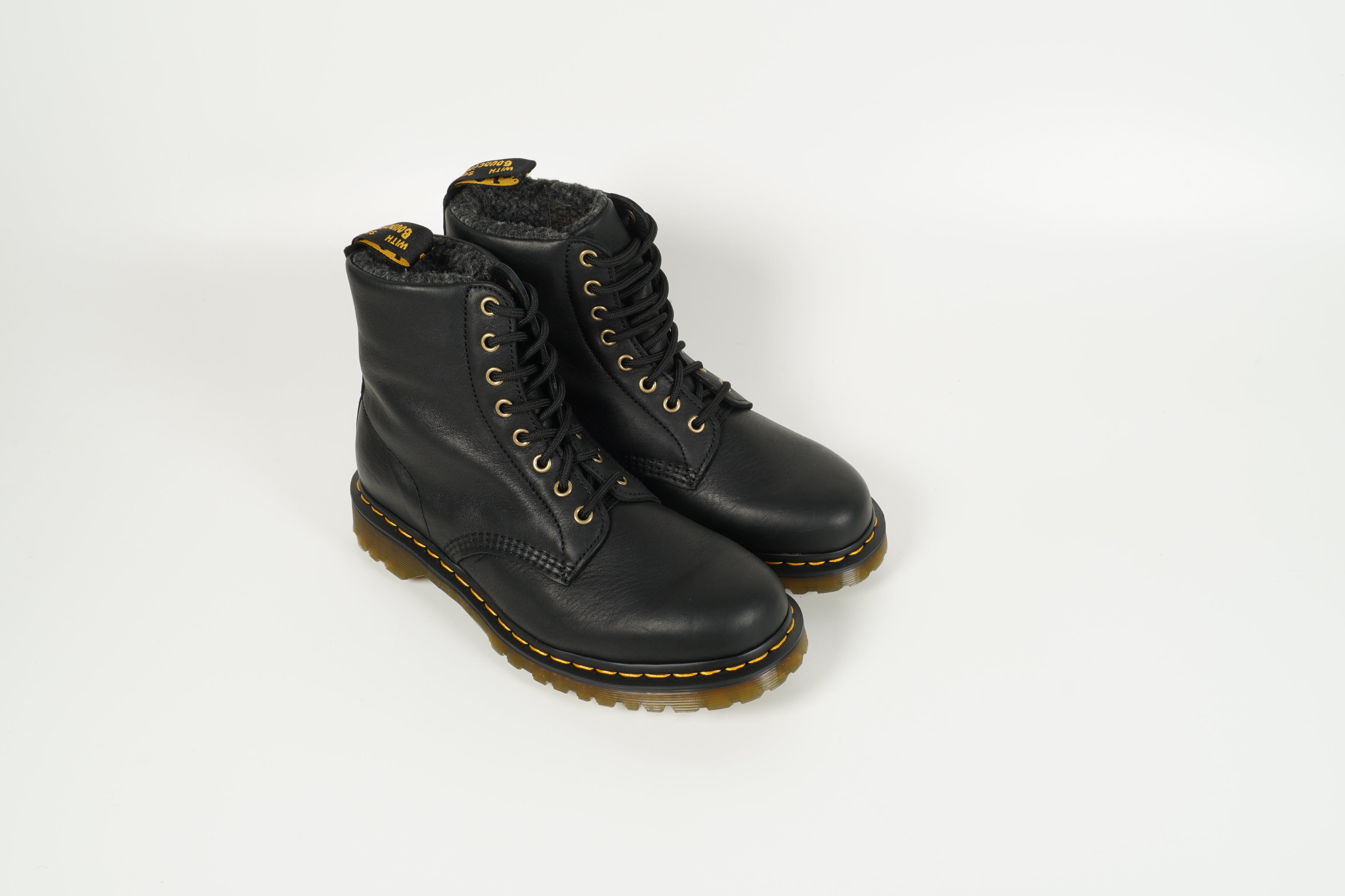 Boot Schwarz