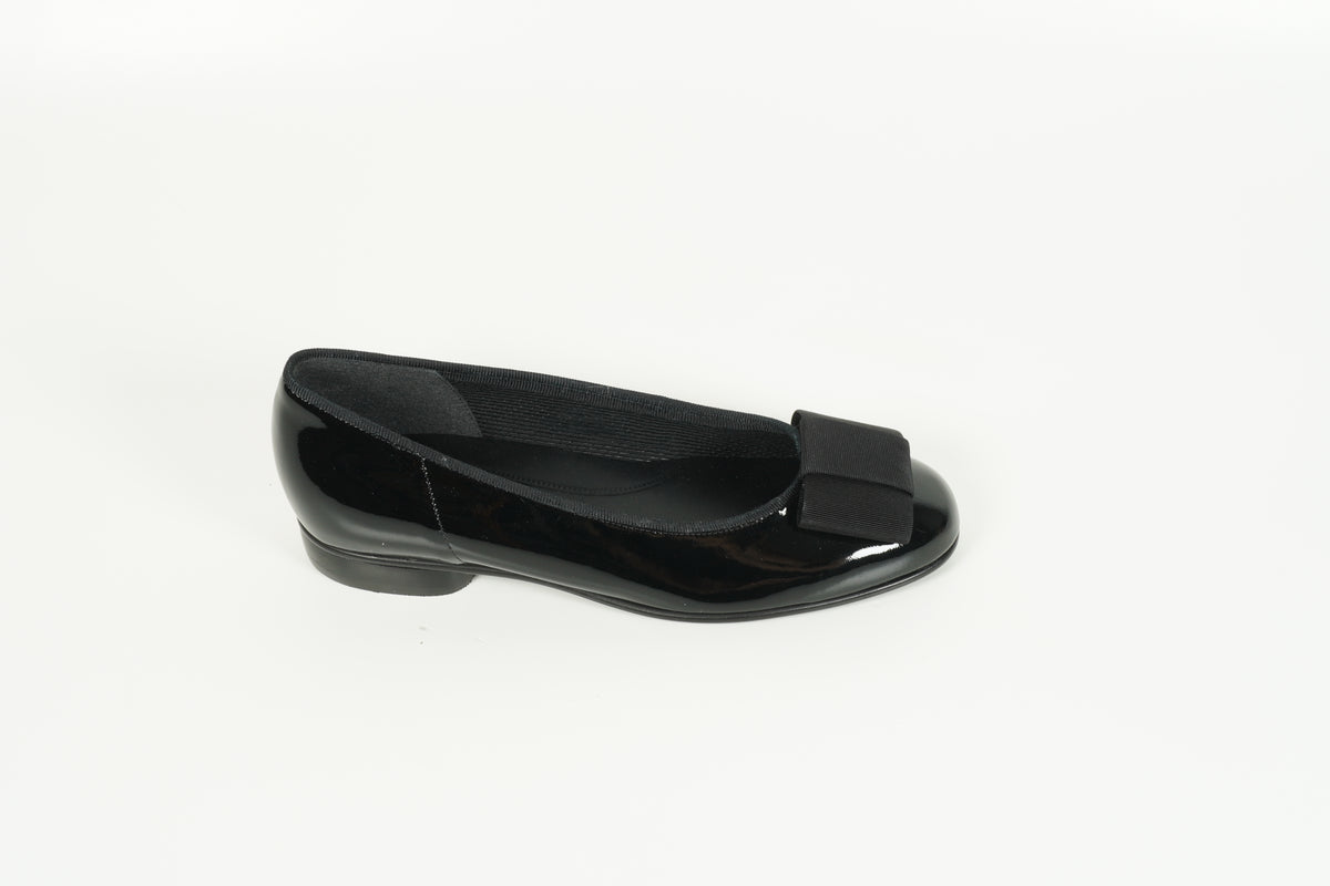 Ballerina Schwarz