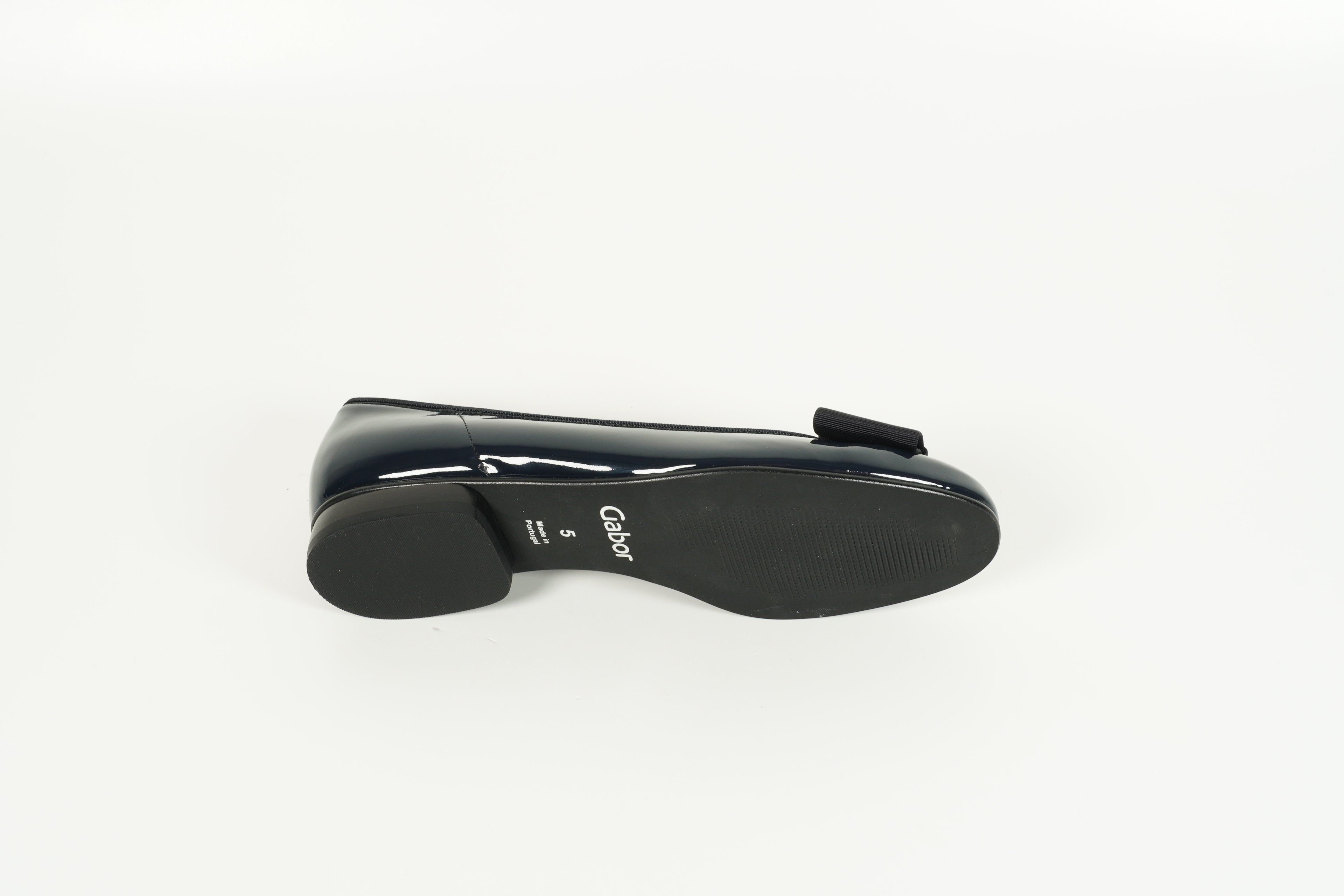 05.100.96 Déchirures de laque Nappa