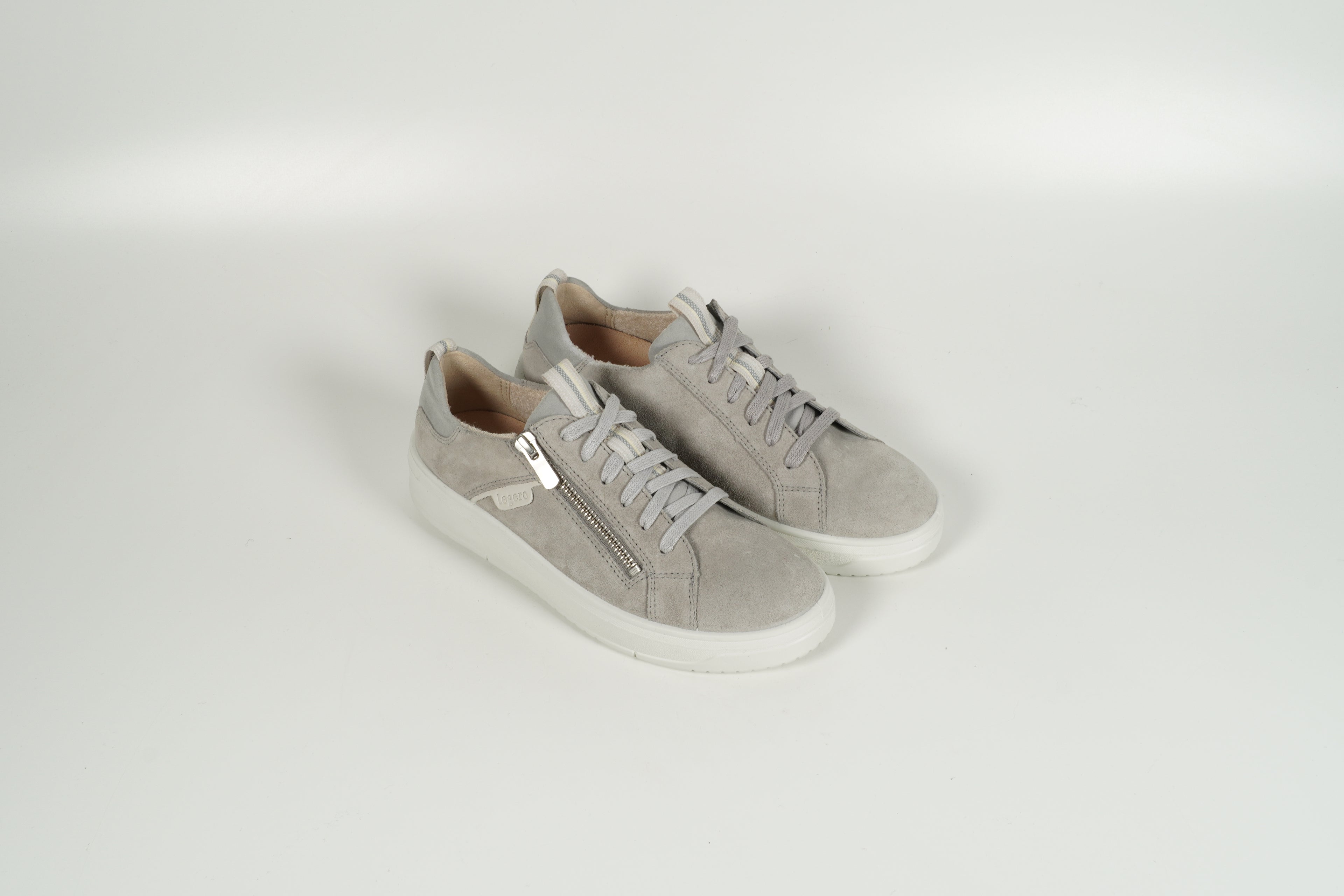 Sneaker Grau