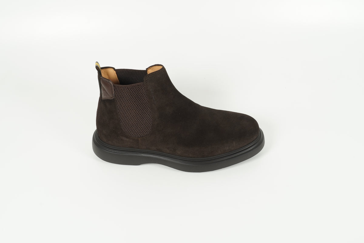 Boot Braun