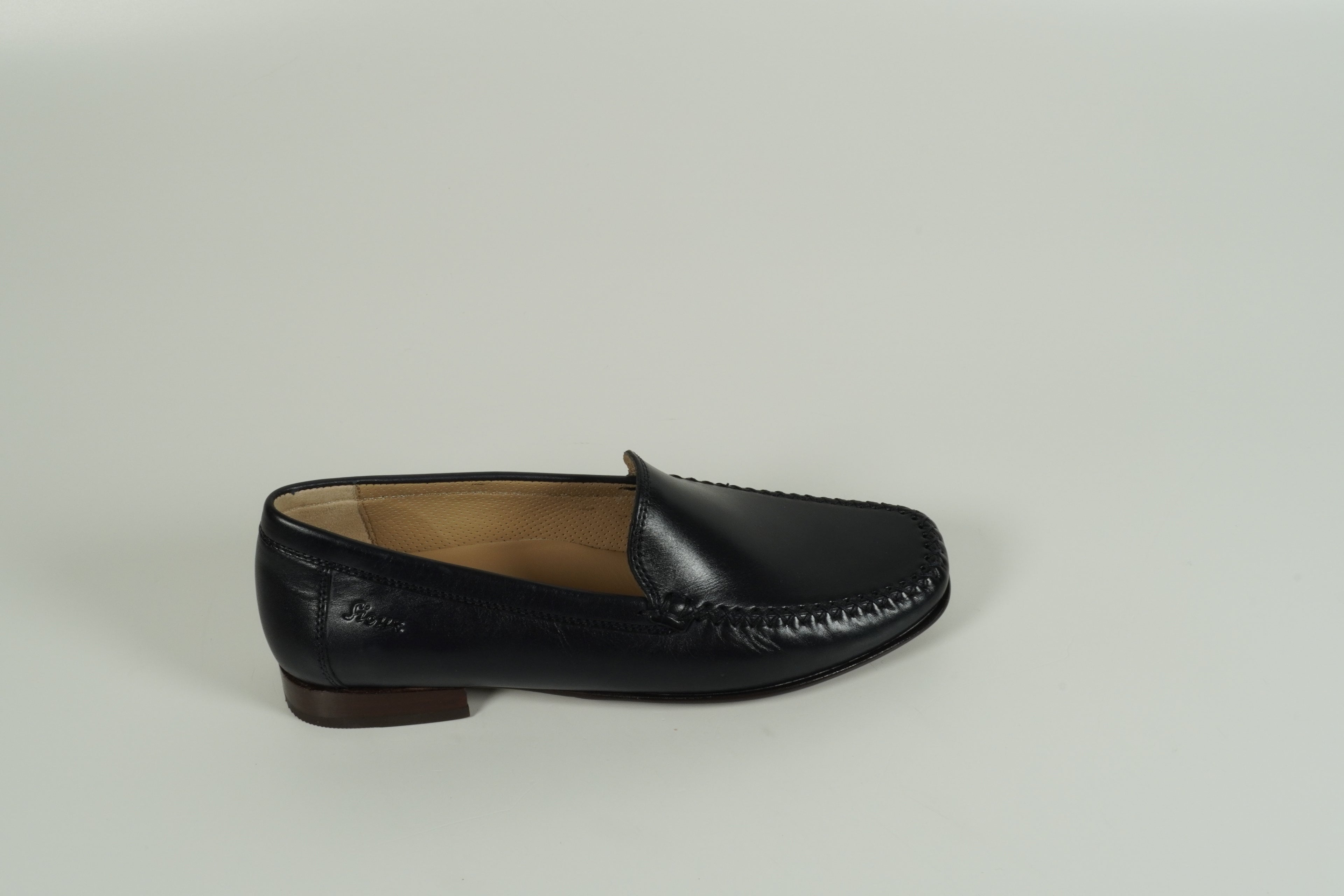 Moccasin Blue