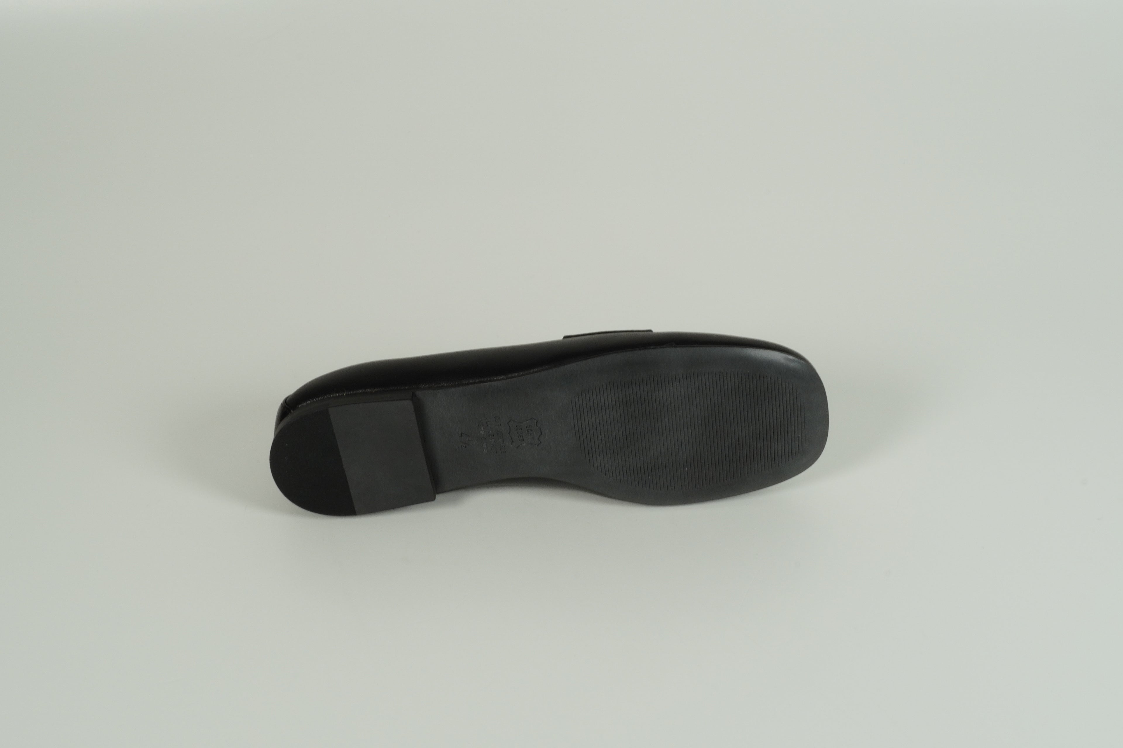 Moccasin Black