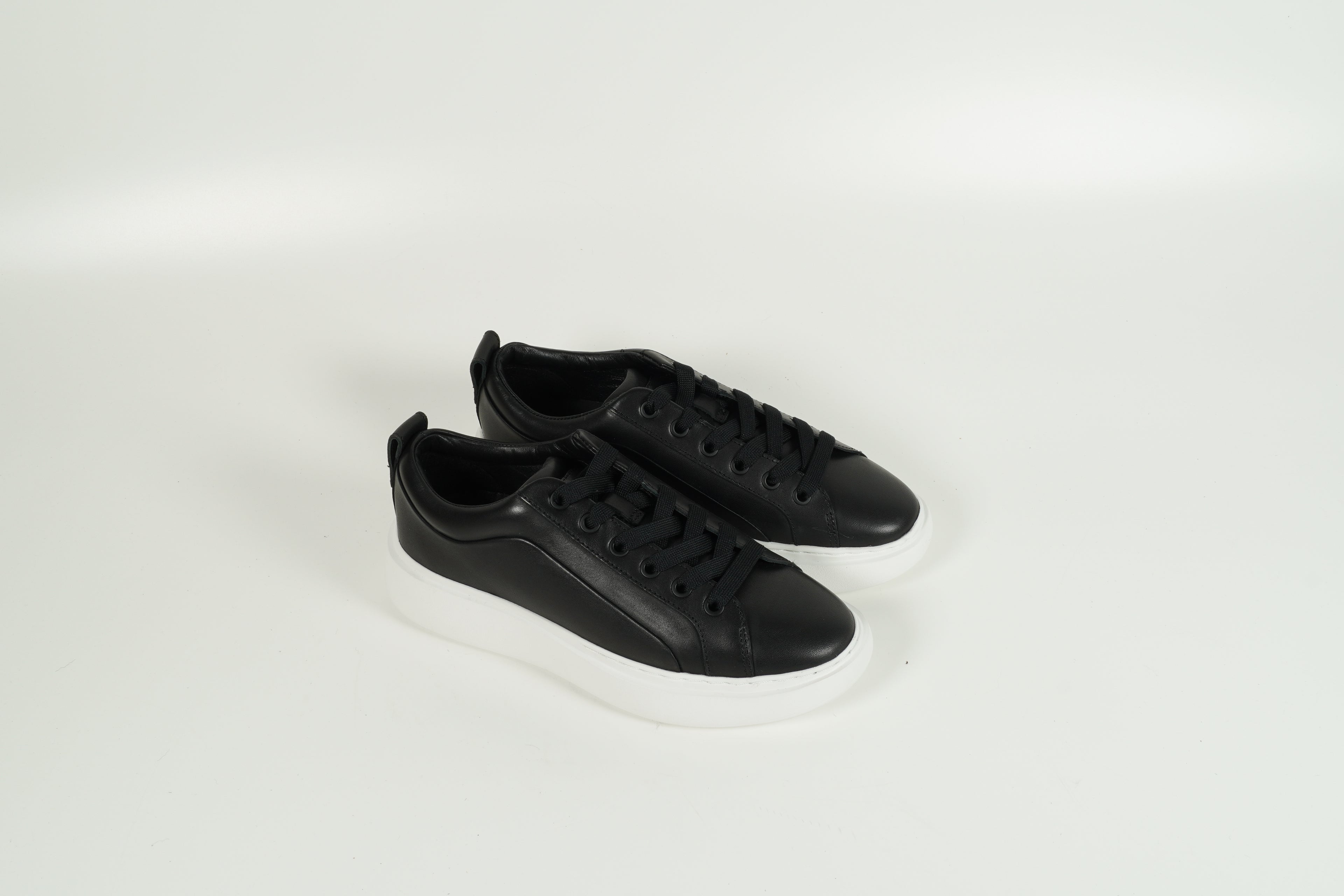 Baskets noires