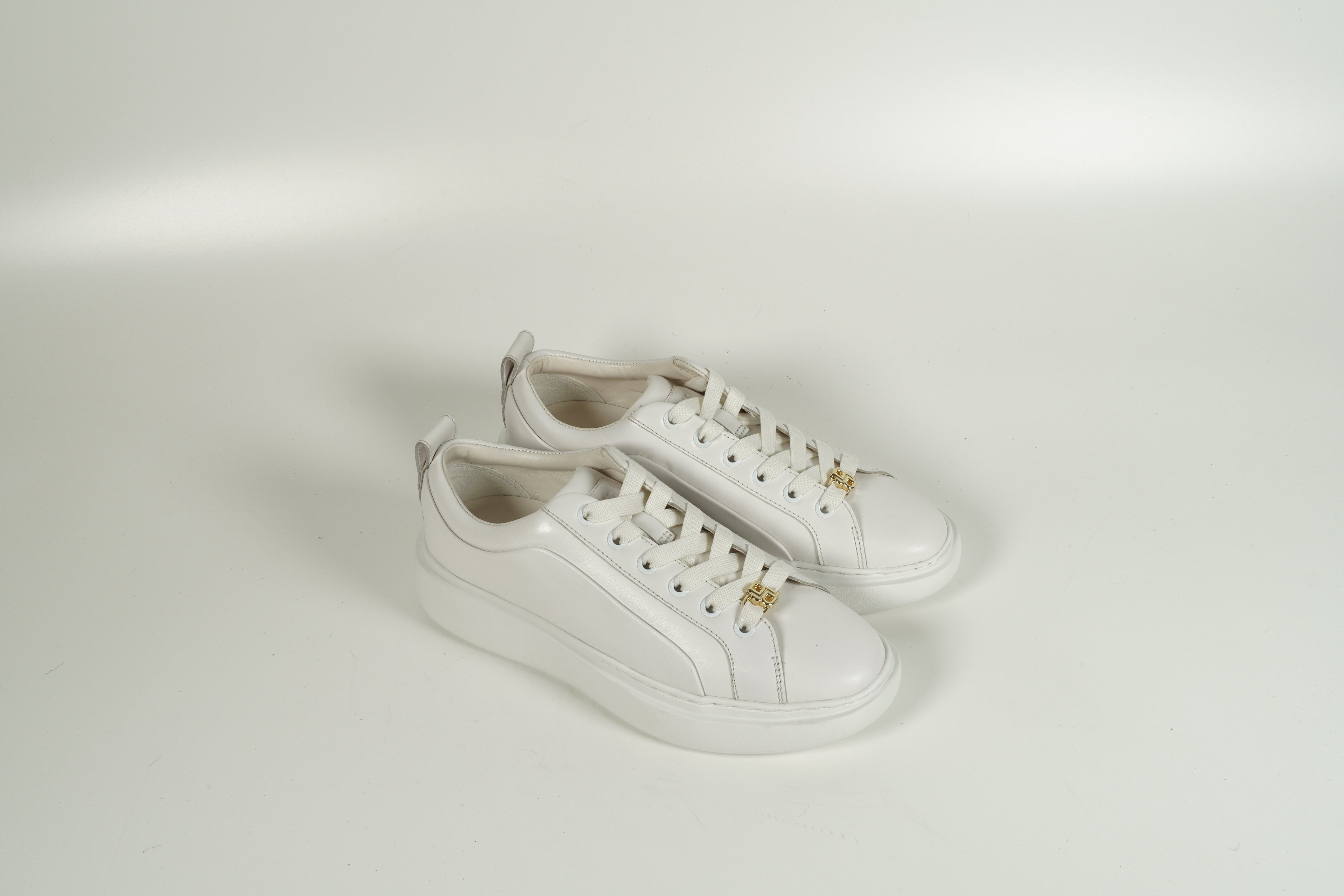 Baskets blanches