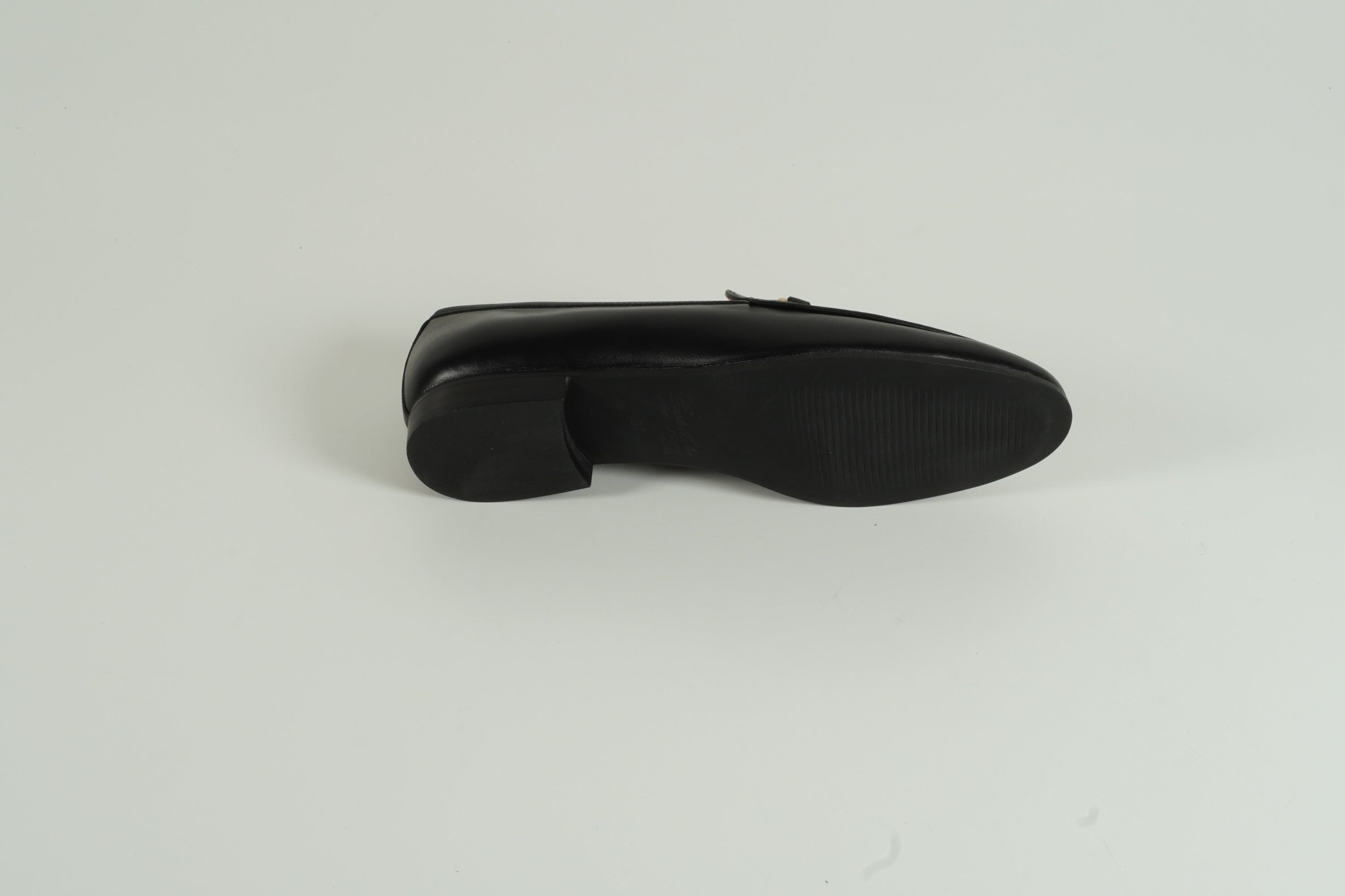 Moccasin Black