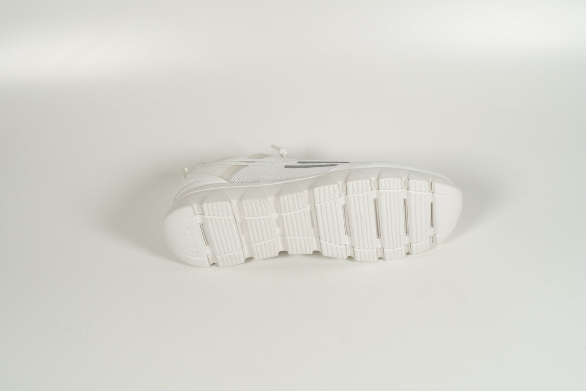 Sneaker White