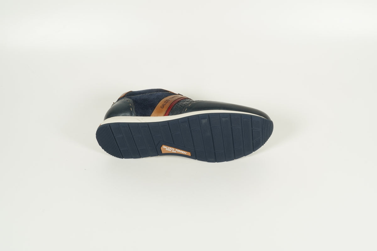 Sneaker Blau