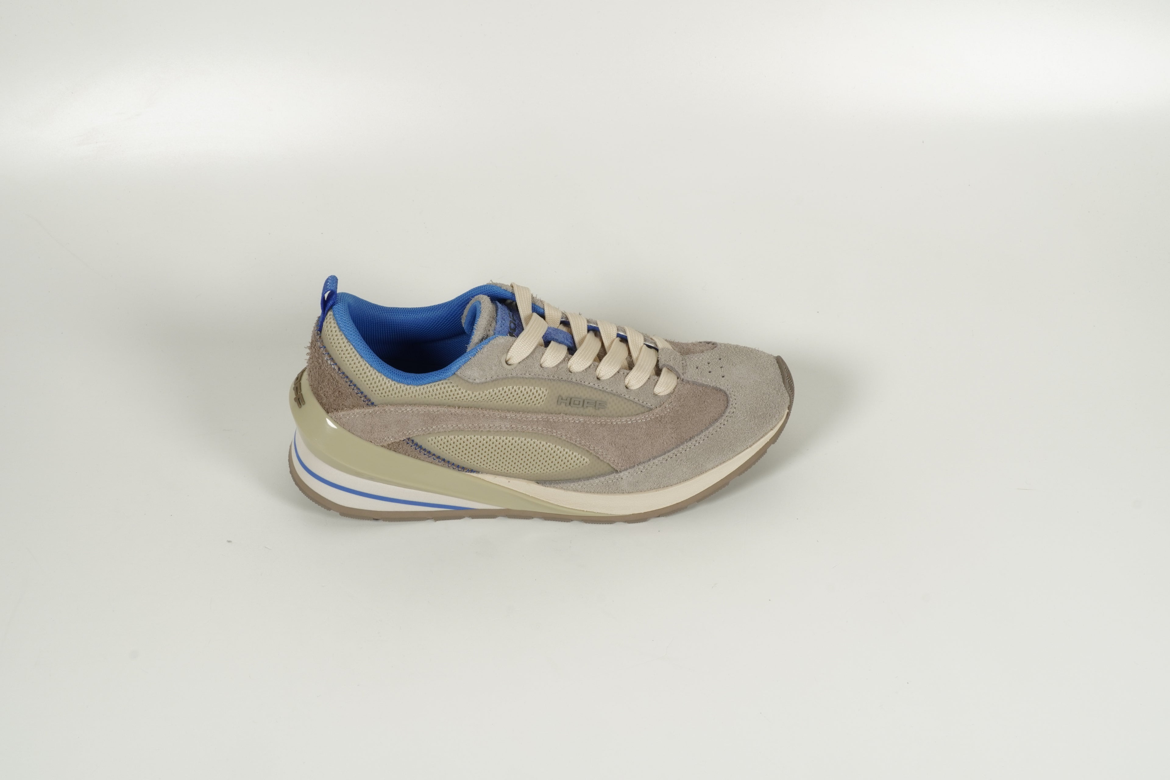 Sneaker Grau