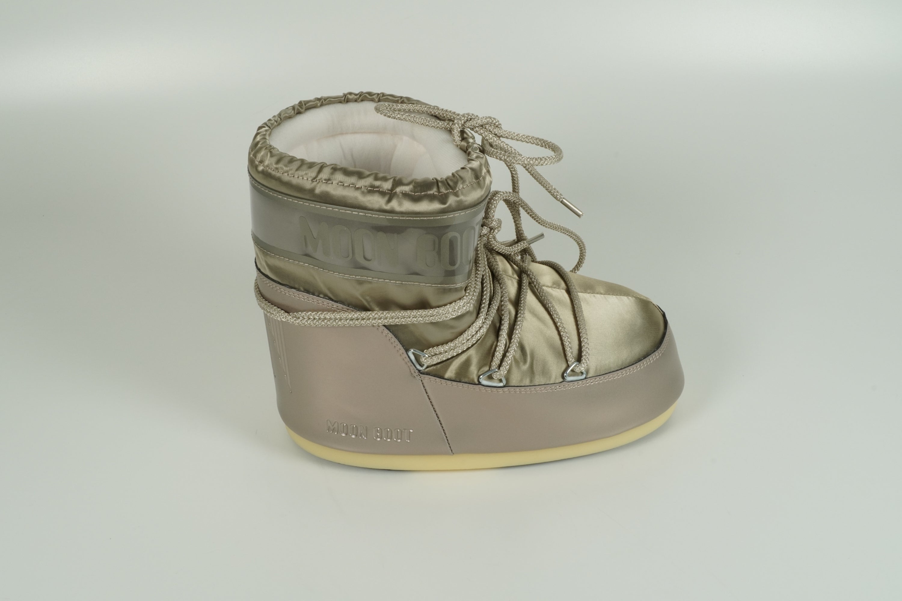 Boot Gold