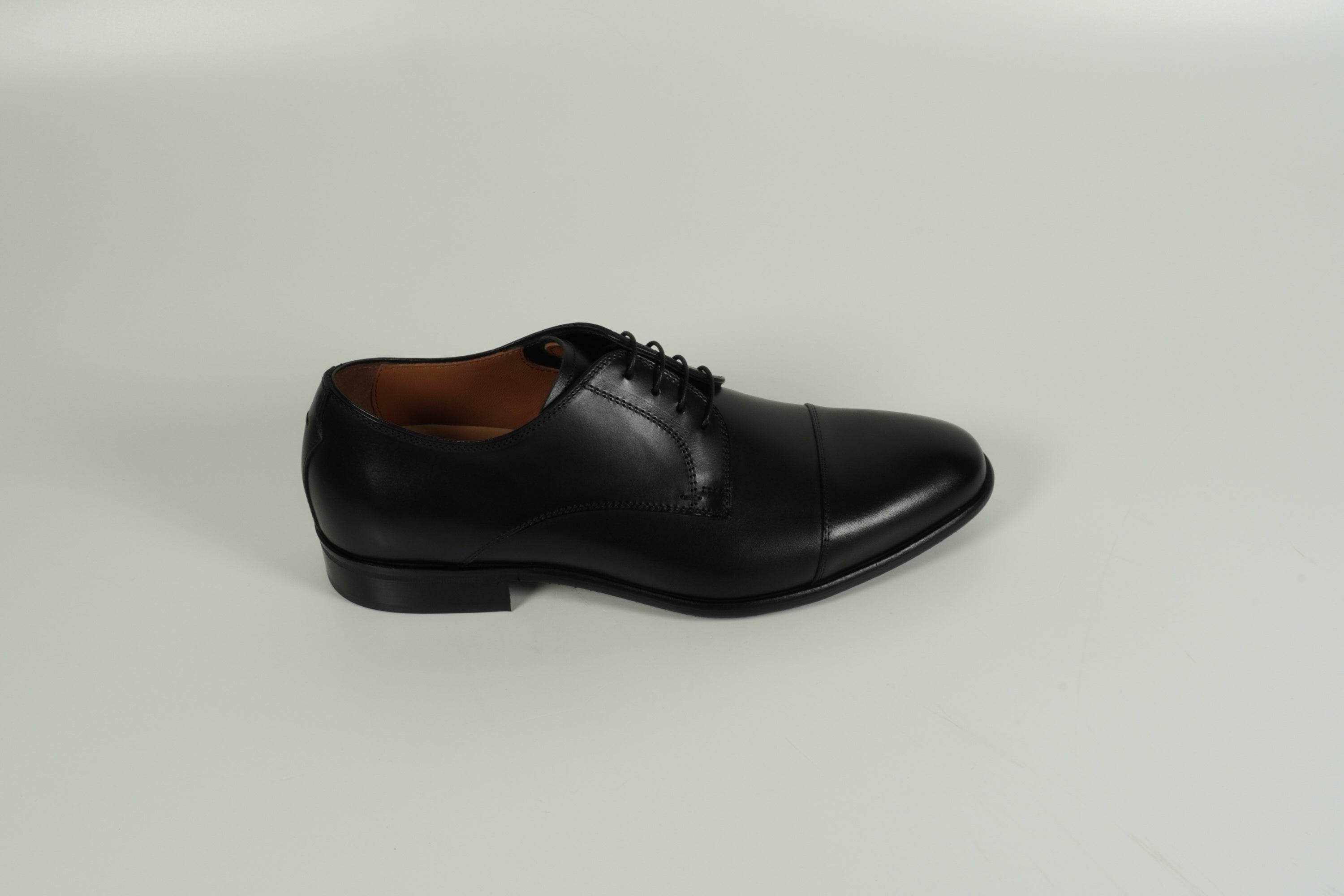 Lace-up Shoe Black