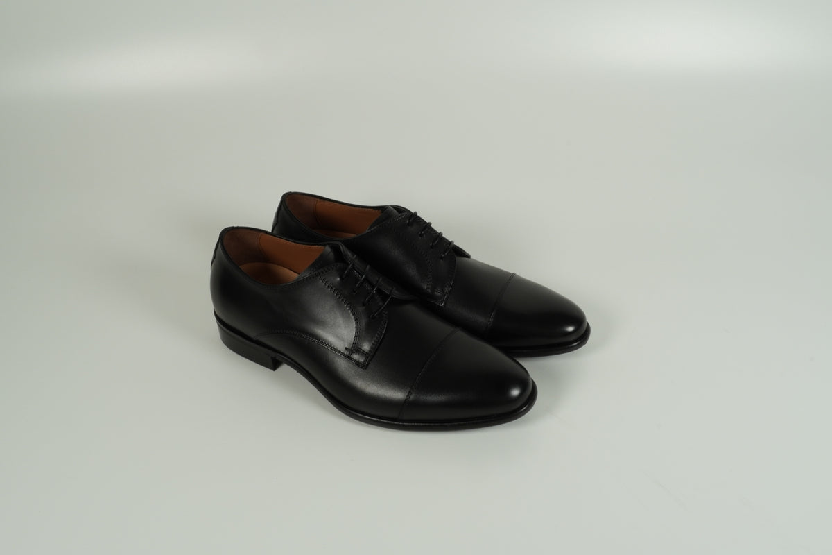 Lace-up Shoe Black