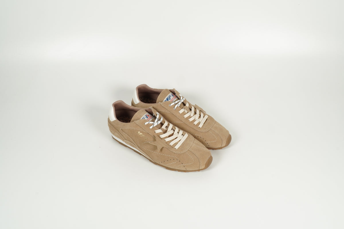 Baskets beiges