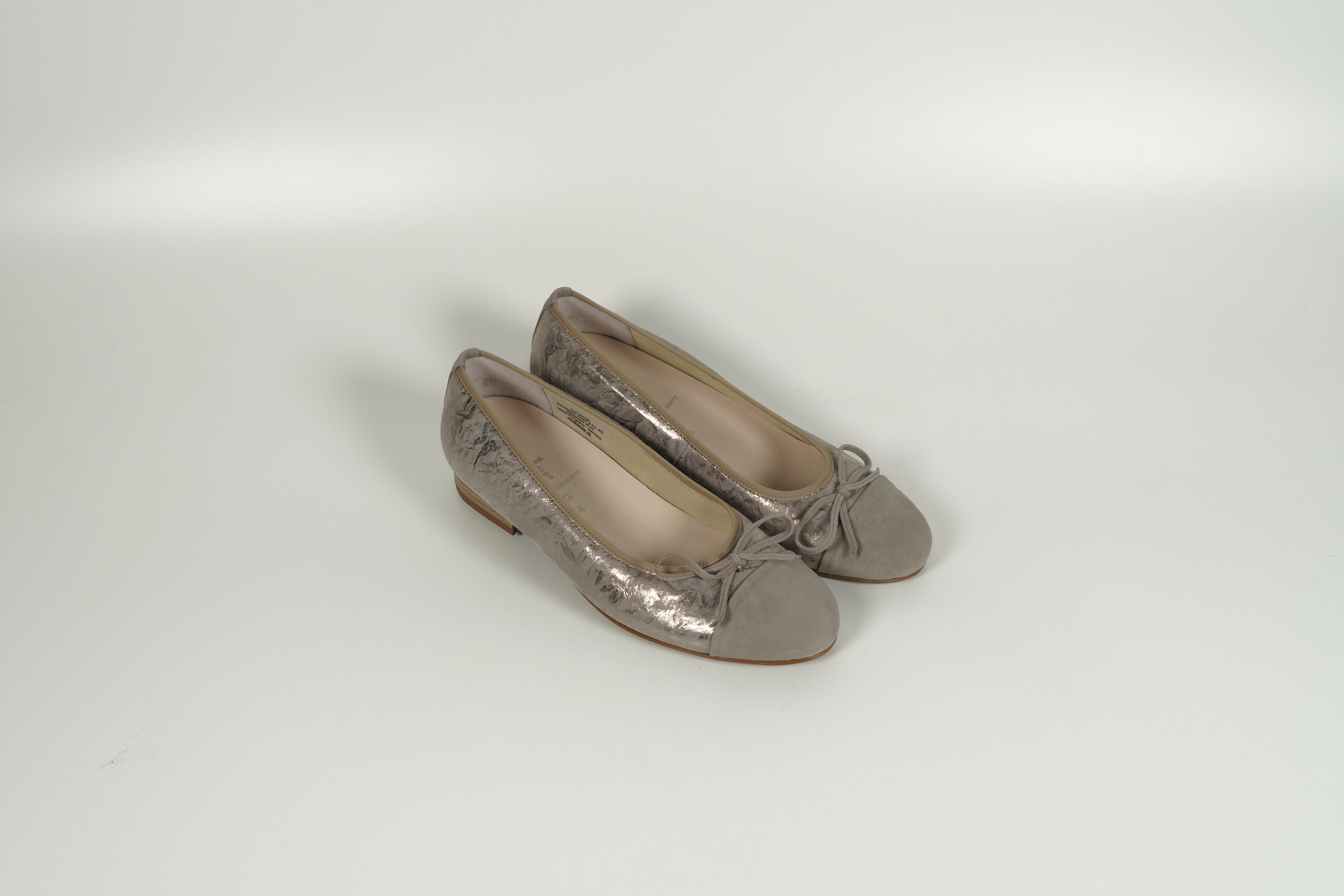 Ballerina Grau