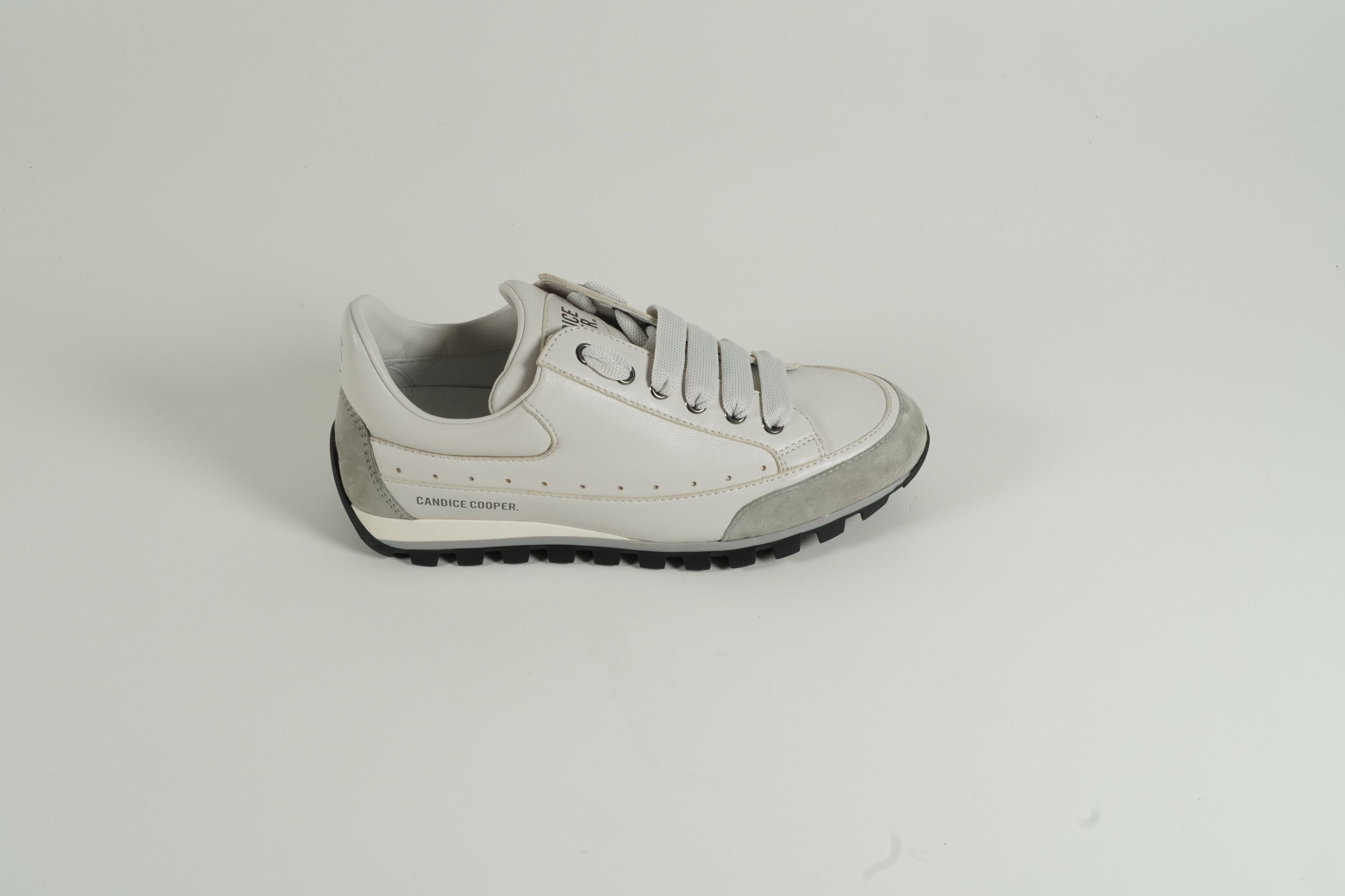Baskets blanches