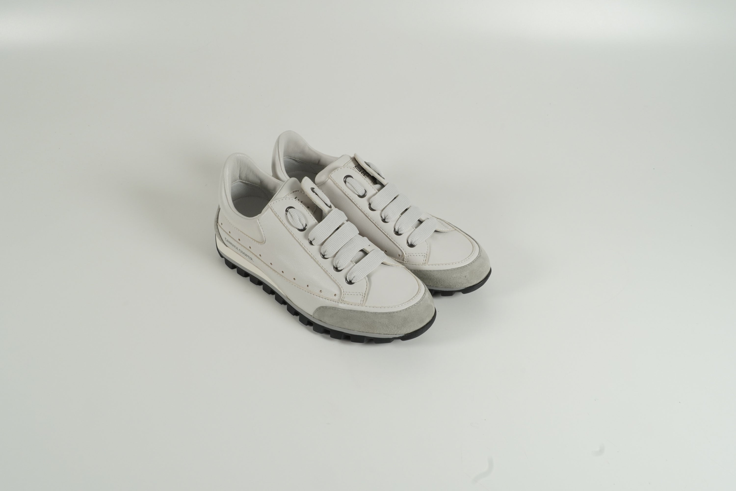 Baskets blanches