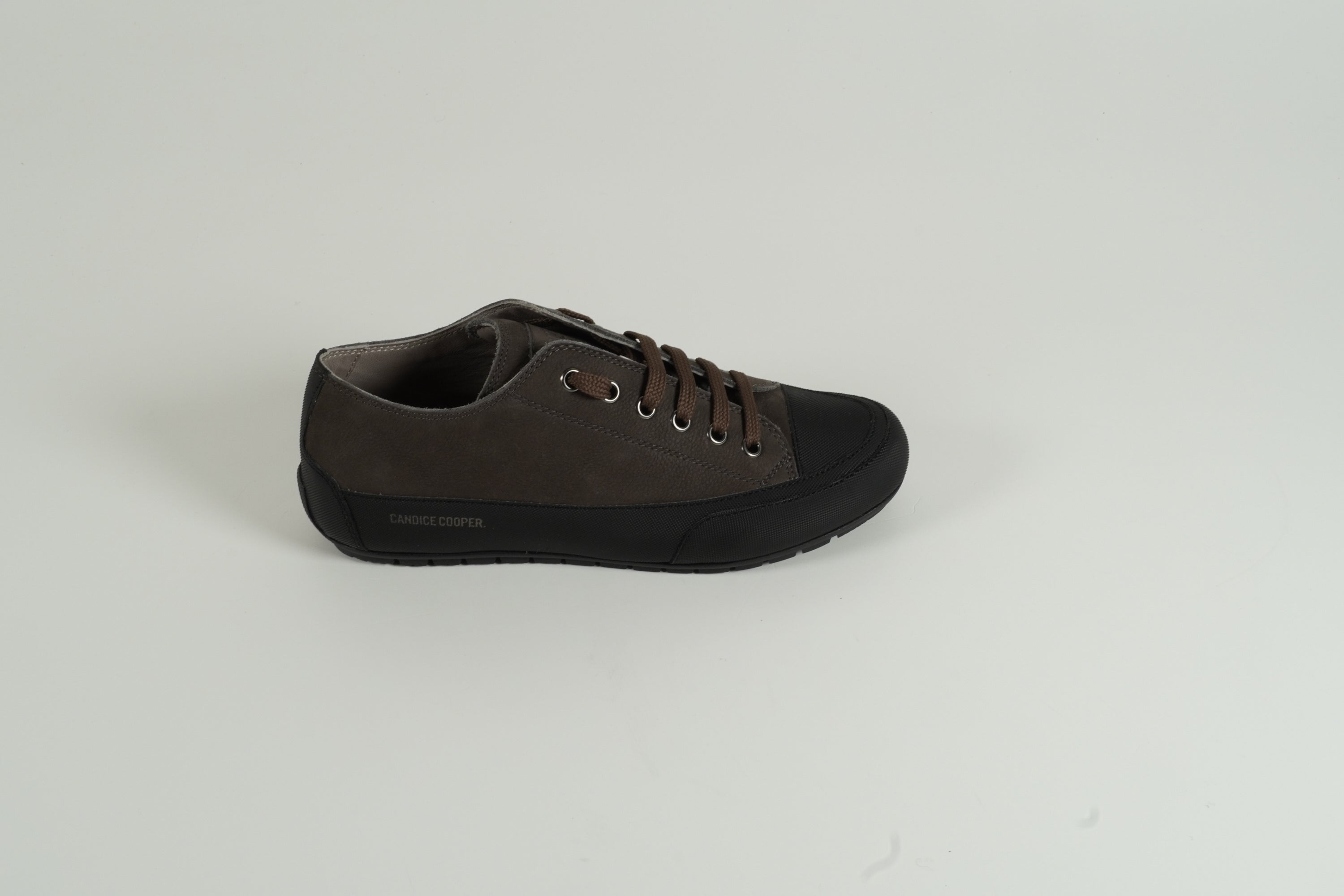 Sneaker Brown