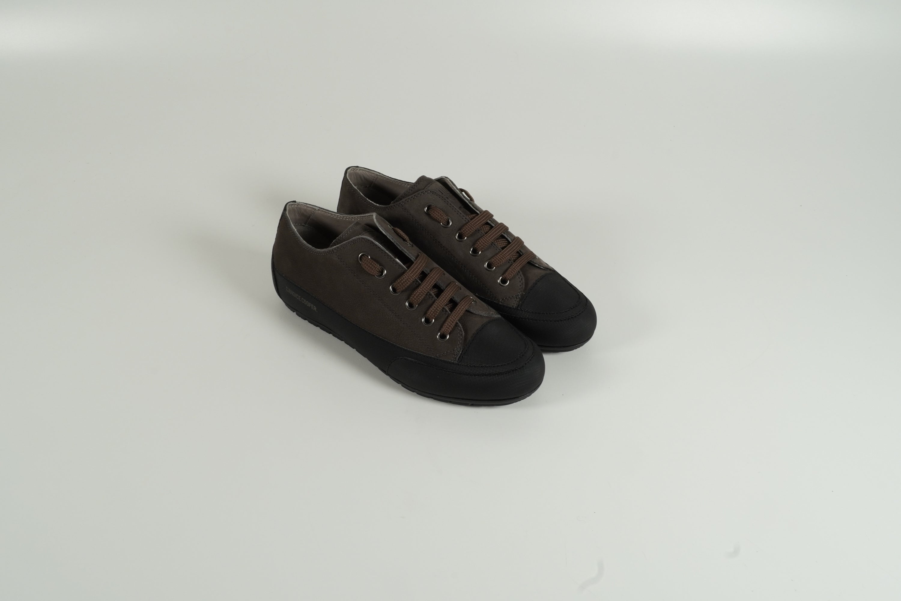 Sneaker Brown
