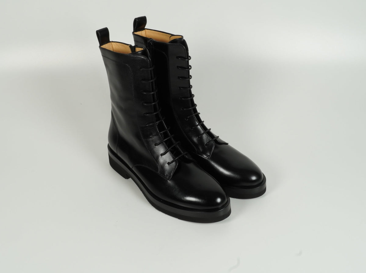 Lace-up Shoe Black