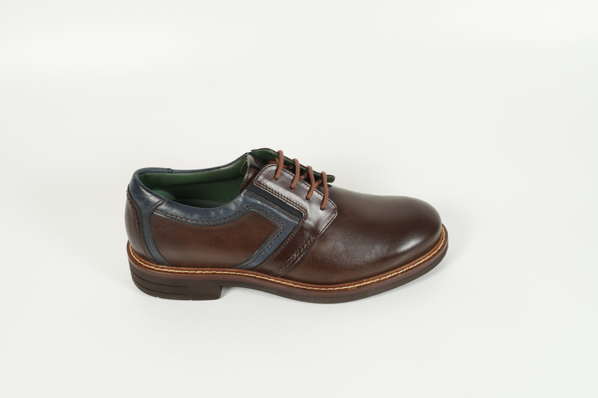 Schnürschuh Braun