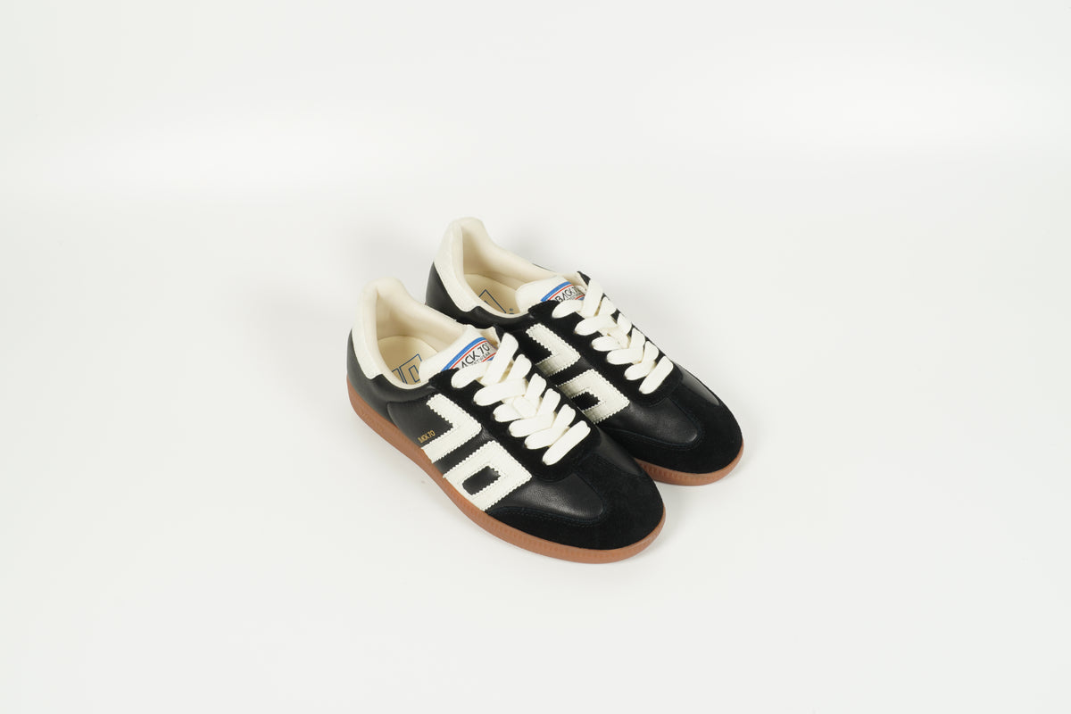 Baskets noires