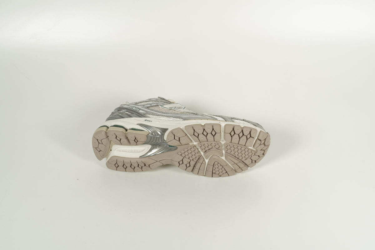 Sneakers 1906 Silver