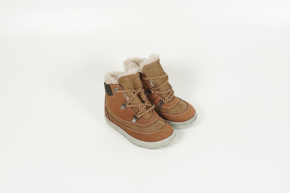 Chaussure à lacets marron