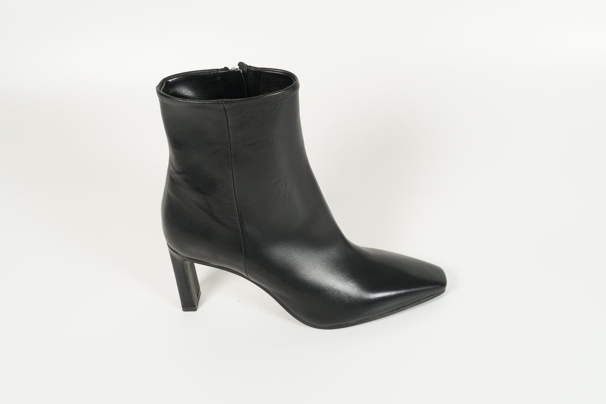 Stiefelette Schwarz