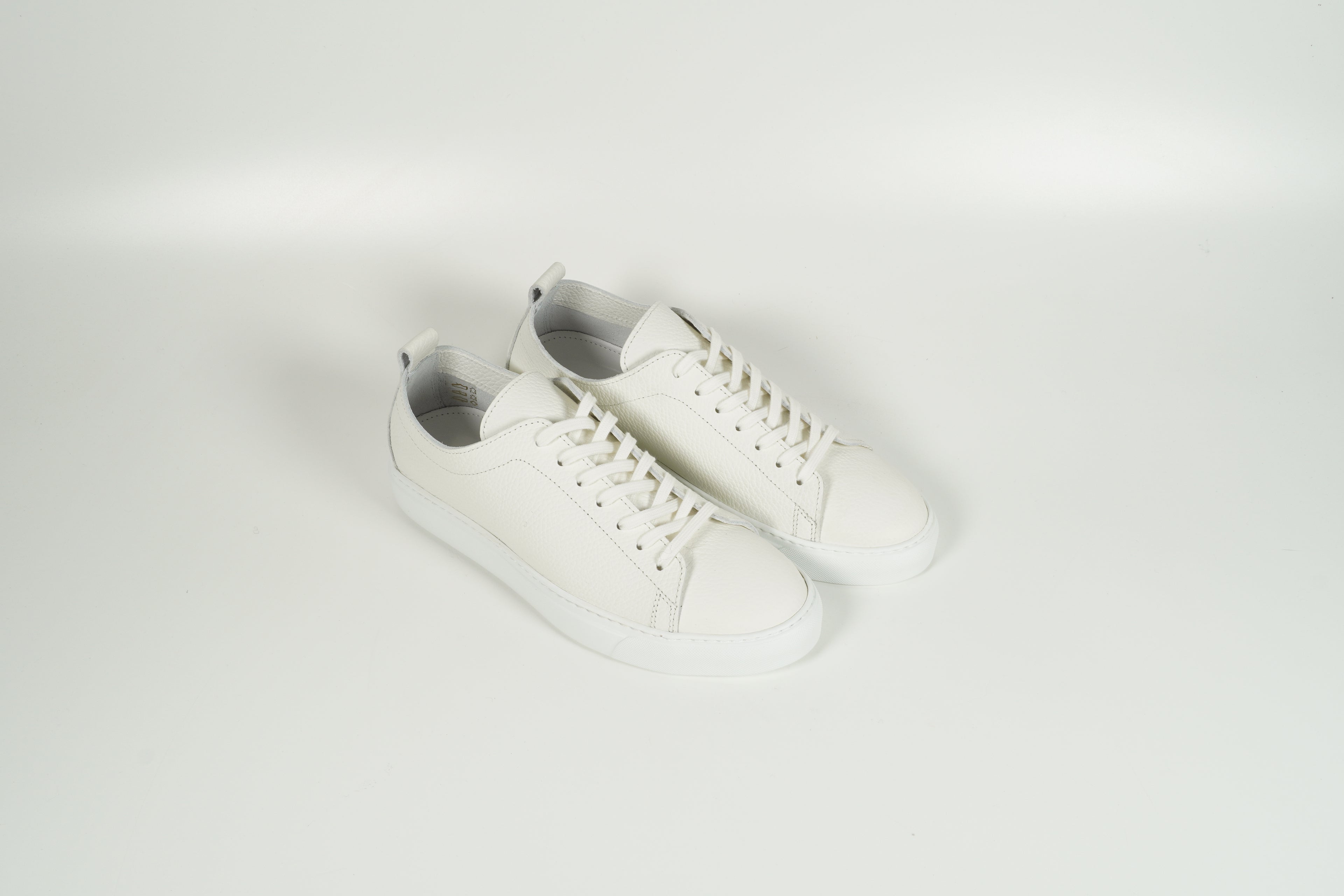 107699/35 blanc