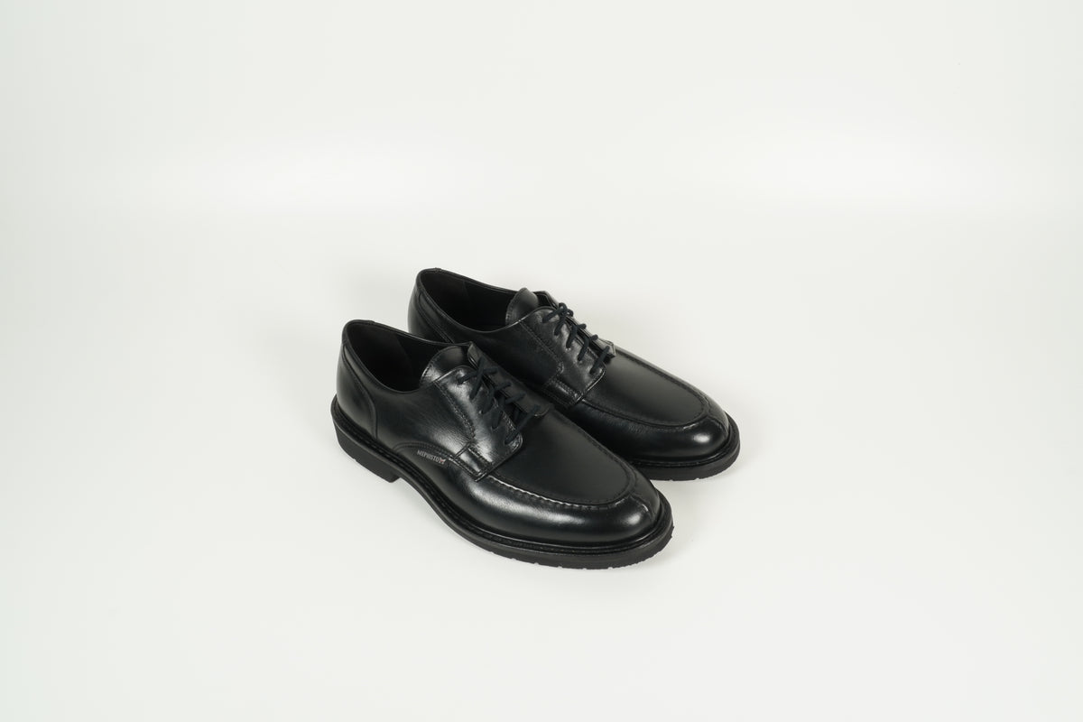 Lace-up Shoe Black
