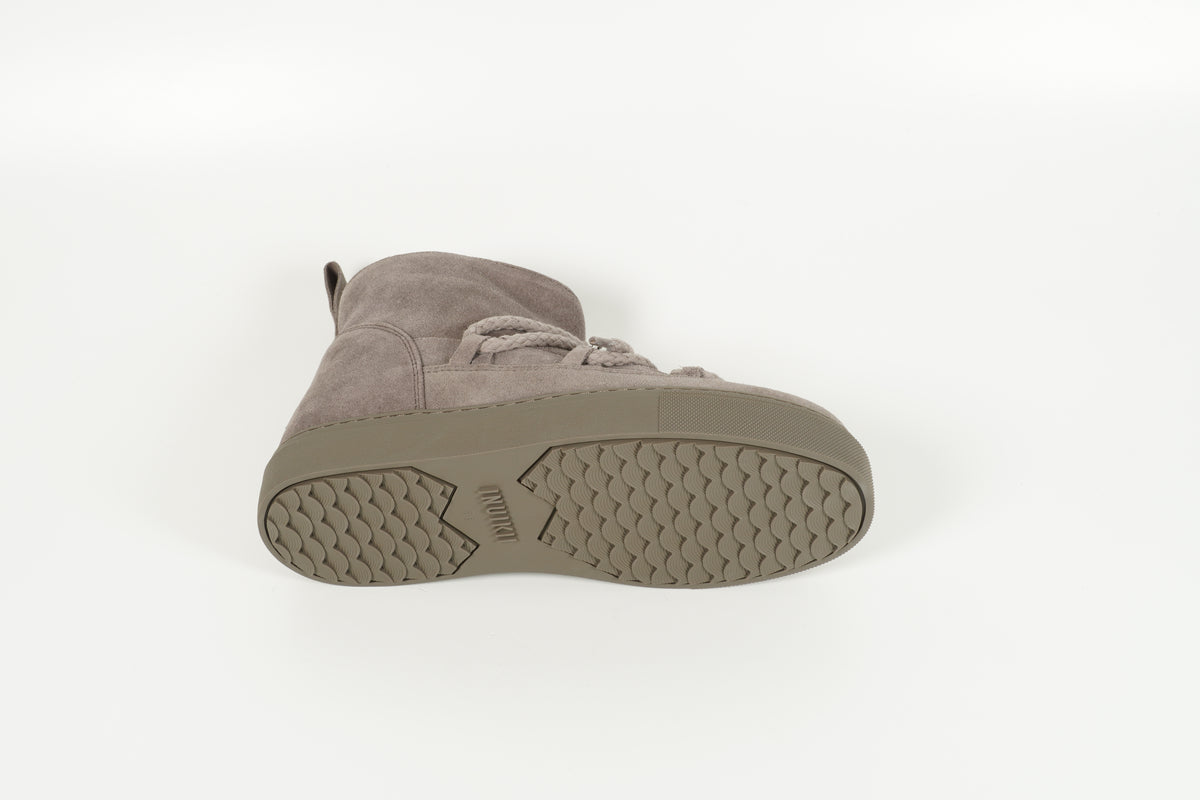 Boot Grau